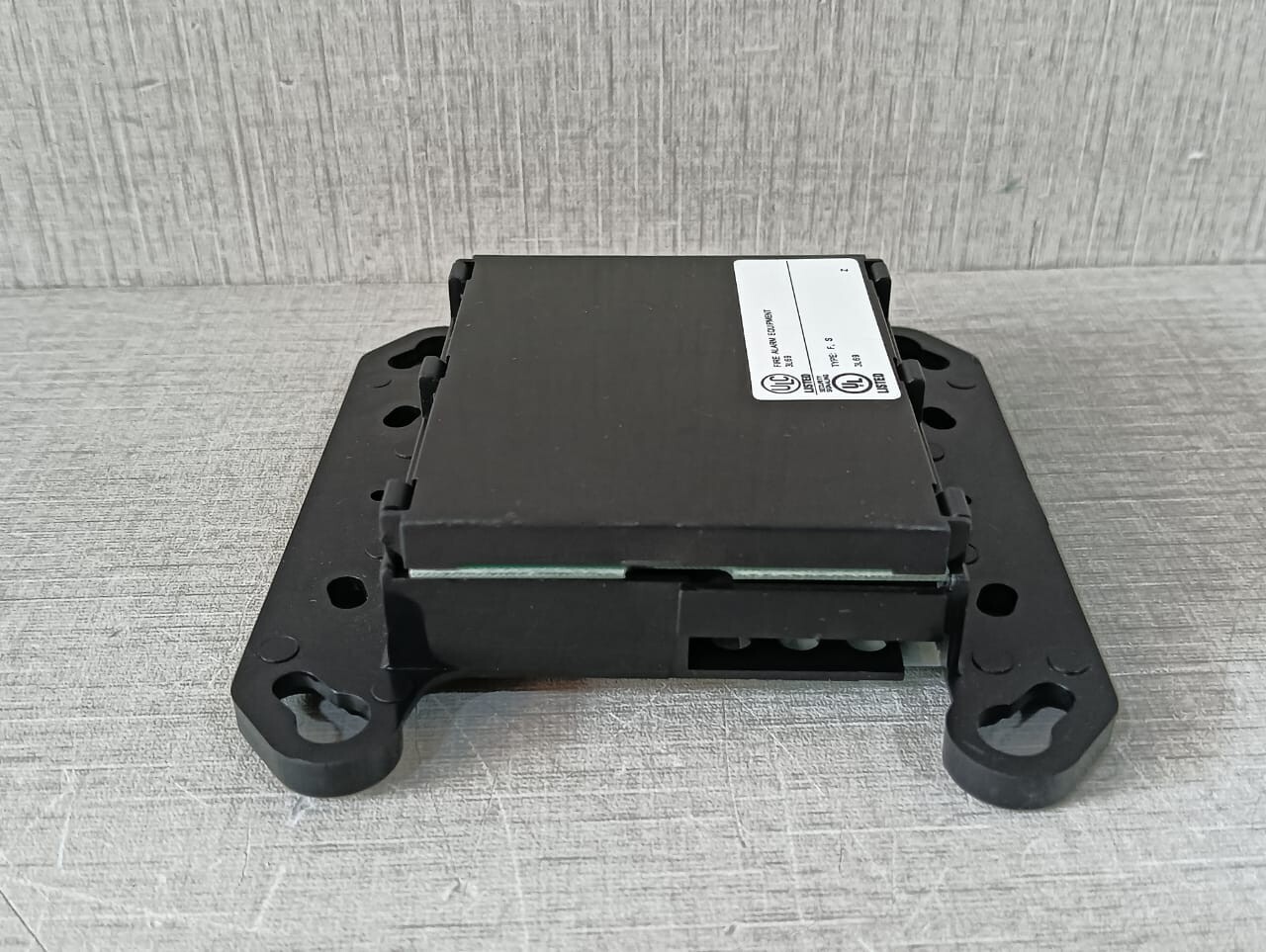 Siemens 500-033170 Siemens HLIM Loop Isolator Module 500-033170 Rev. 3 4