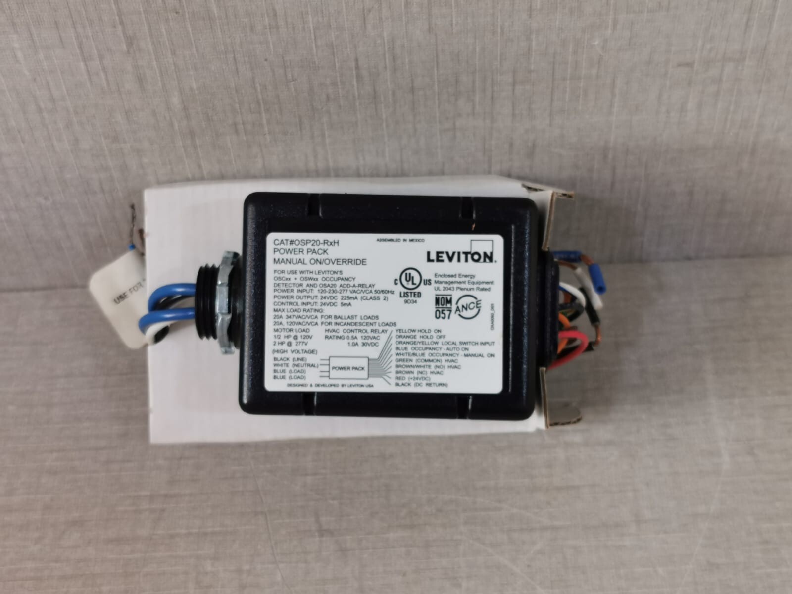Leviton OSP20-RDH Leviton OSP20-RDH Sensor Power Pack (Black) - INCOMPLETE 2