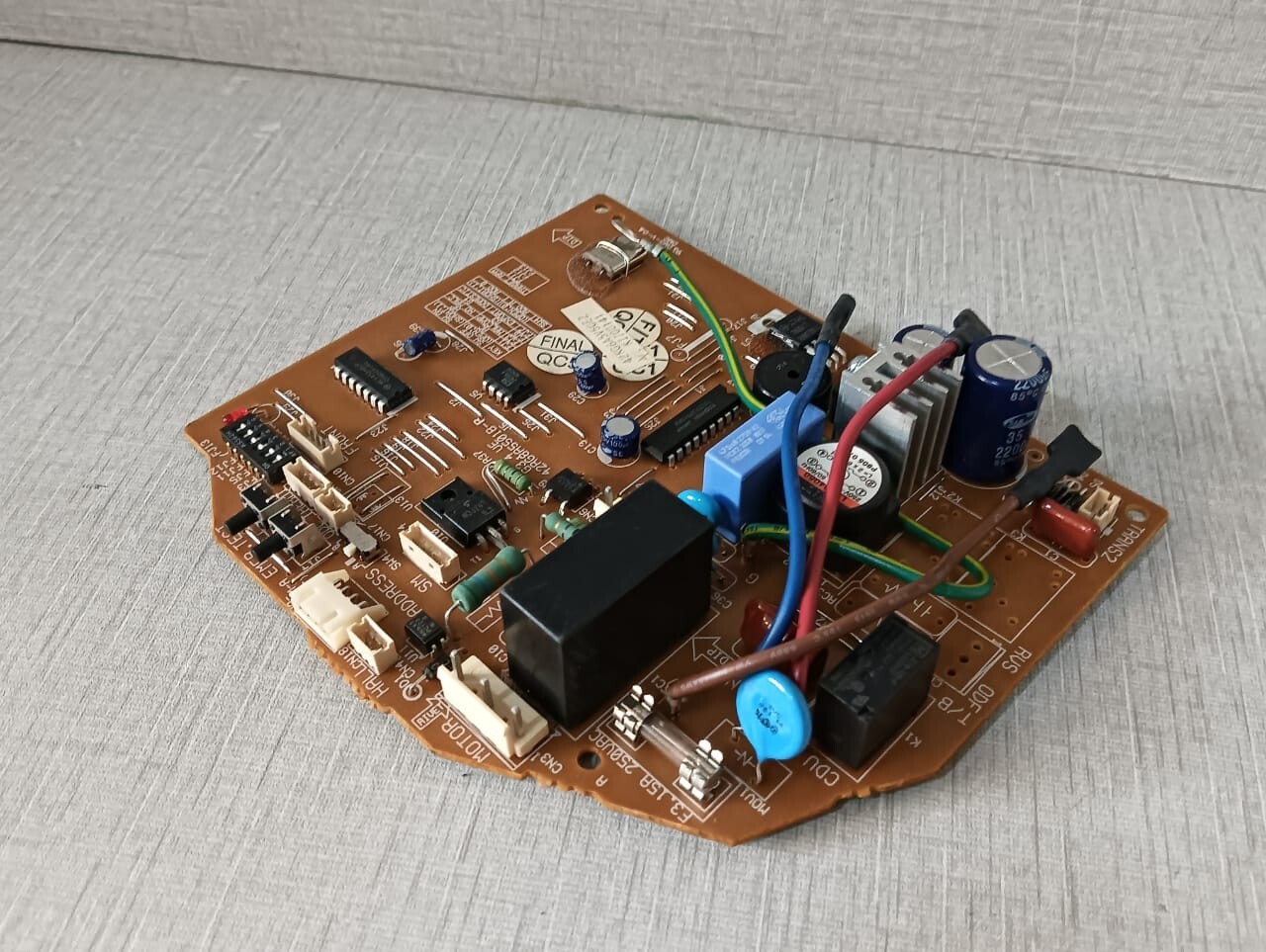 Carrier 42RG8A5501B-R CARRIER 42RG8A5501B-R ELECTRONIC BOARD 10