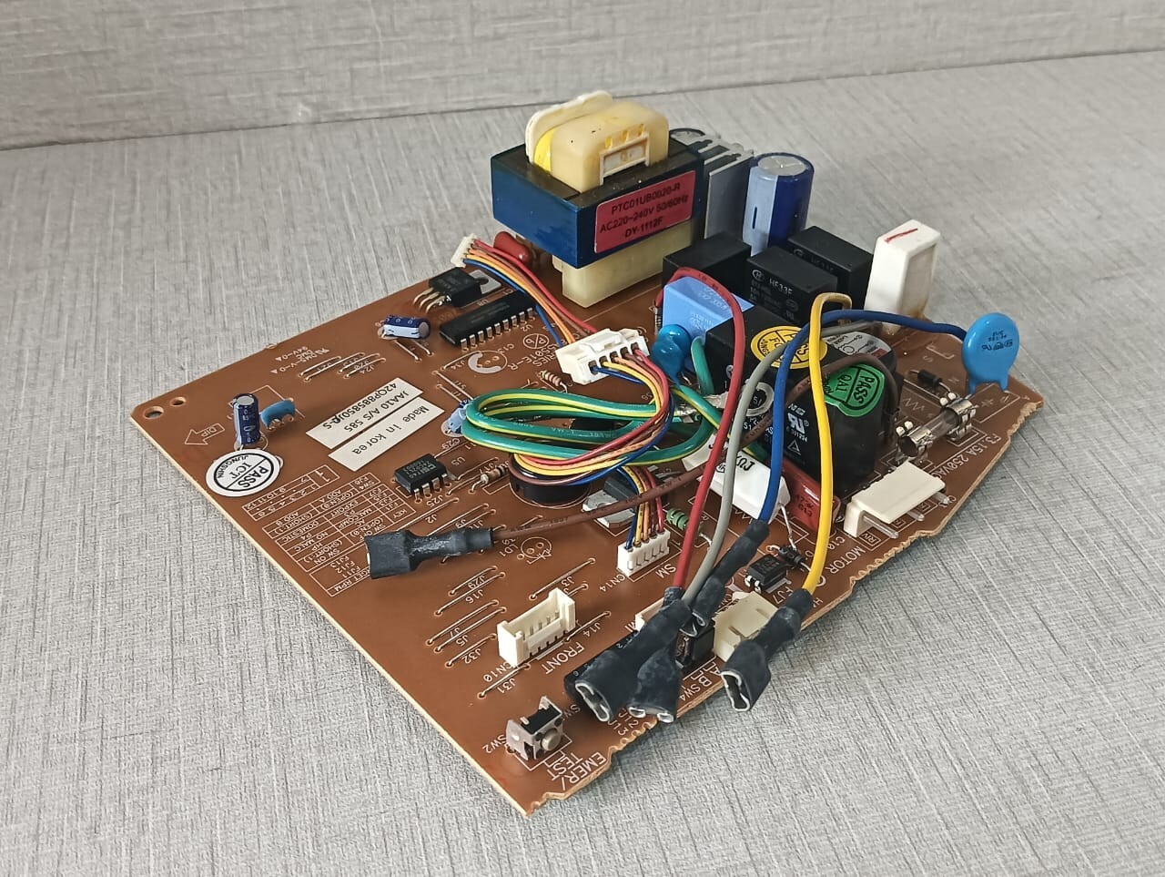 Carrier 42QP8A5501E-R CARRIER 42QP8A5501E-R EVAPORATOR ELECTRONIC BOARD 9