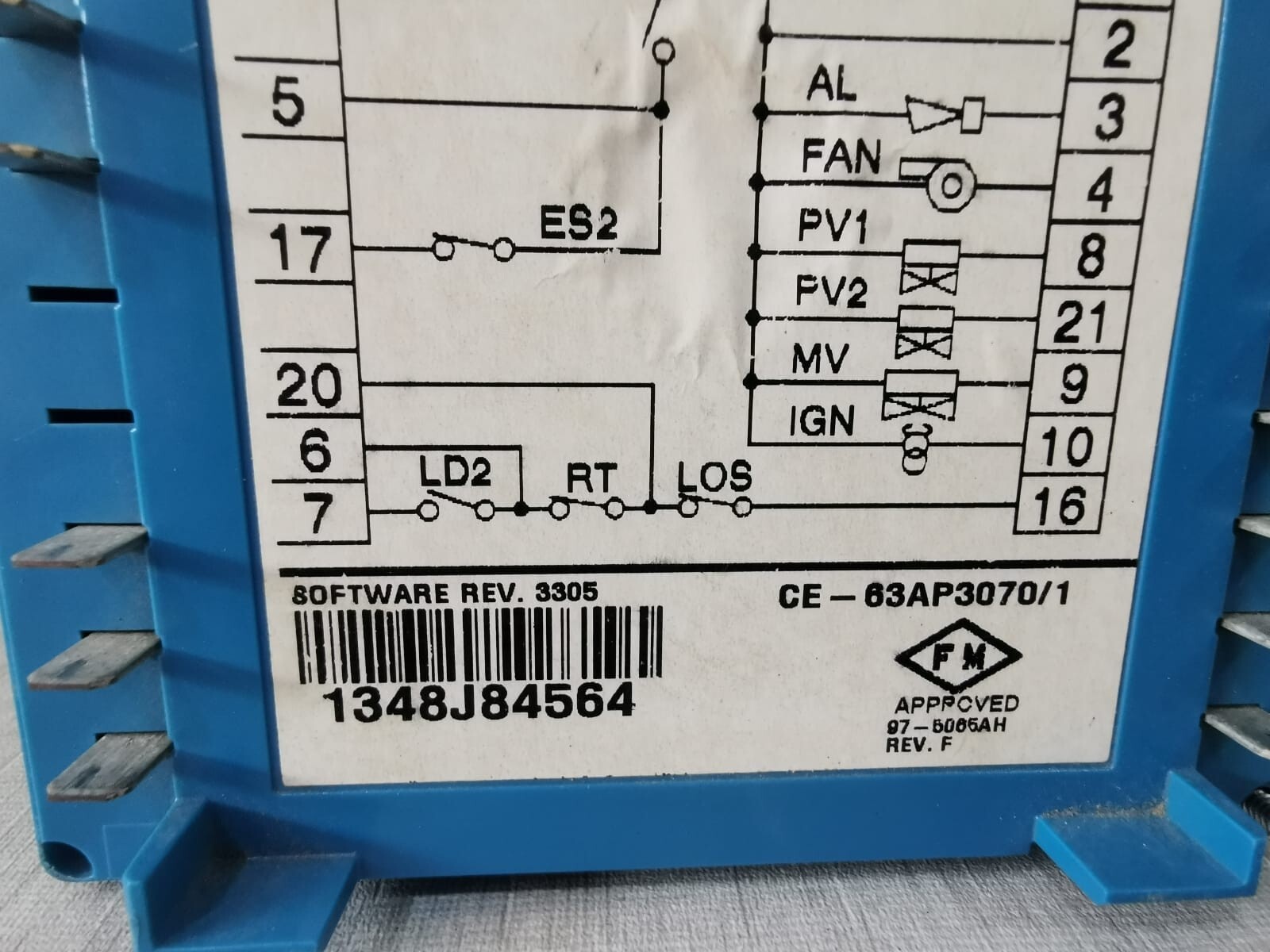 Honeywell CE-63AP3070 HONEYWELL CE-63AP3070/1 BURNER CONTROL 3