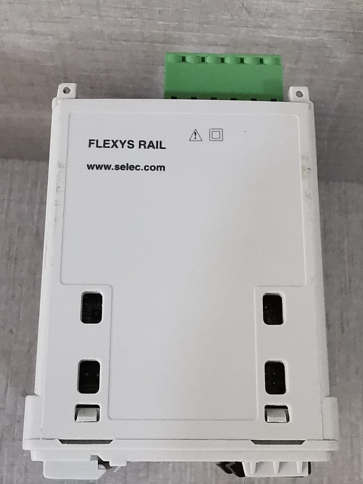 SELEC DI04-PS SELEC FLEXYS RAIL FL-RL-BS-6 / FL-RL-DI04-PS 24V 7