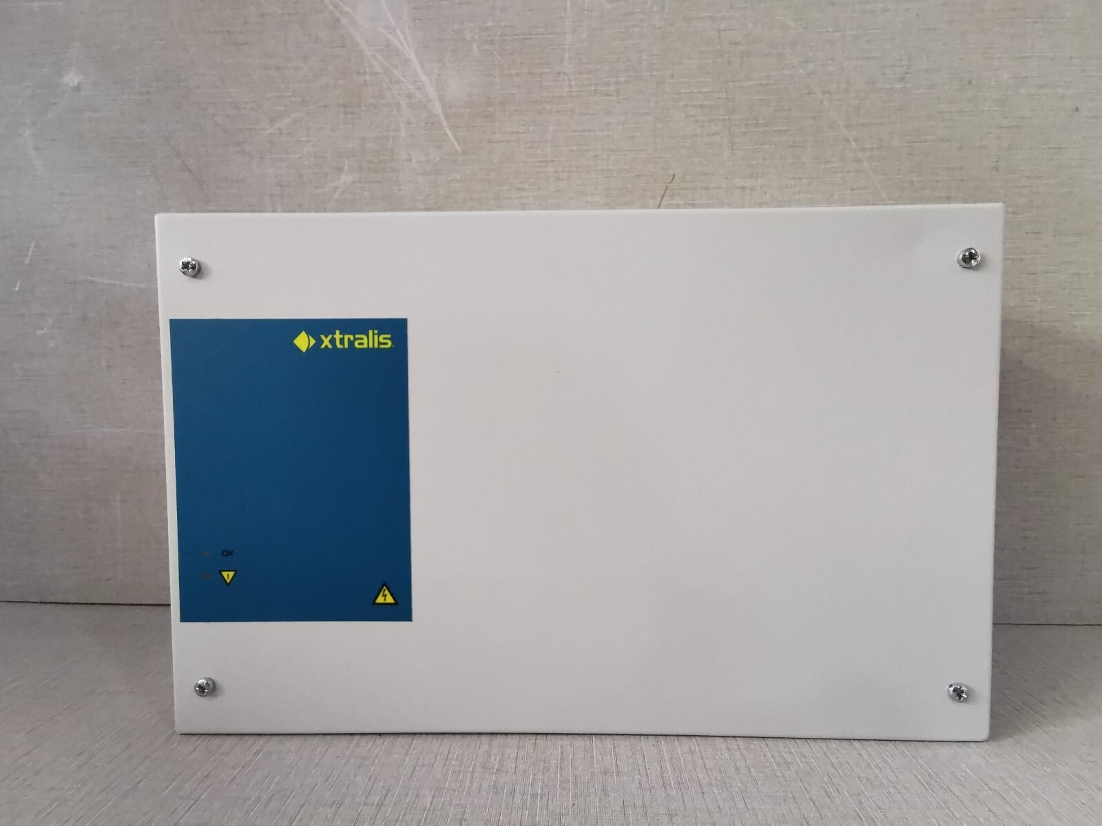 Xtralis VPS-220-E XTRALIS VPS-220-E POWER SUPPLY - WITH OLD STOCK BOX 2