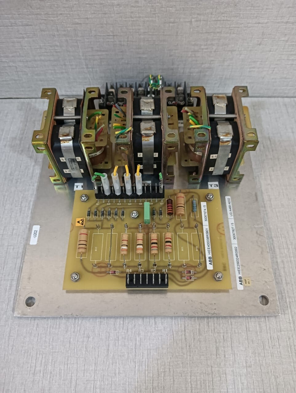 ABB HIEE200024R0002-UG ABB HIEE200024R0002-UG A469 AE02 -HIE400038R0001 9