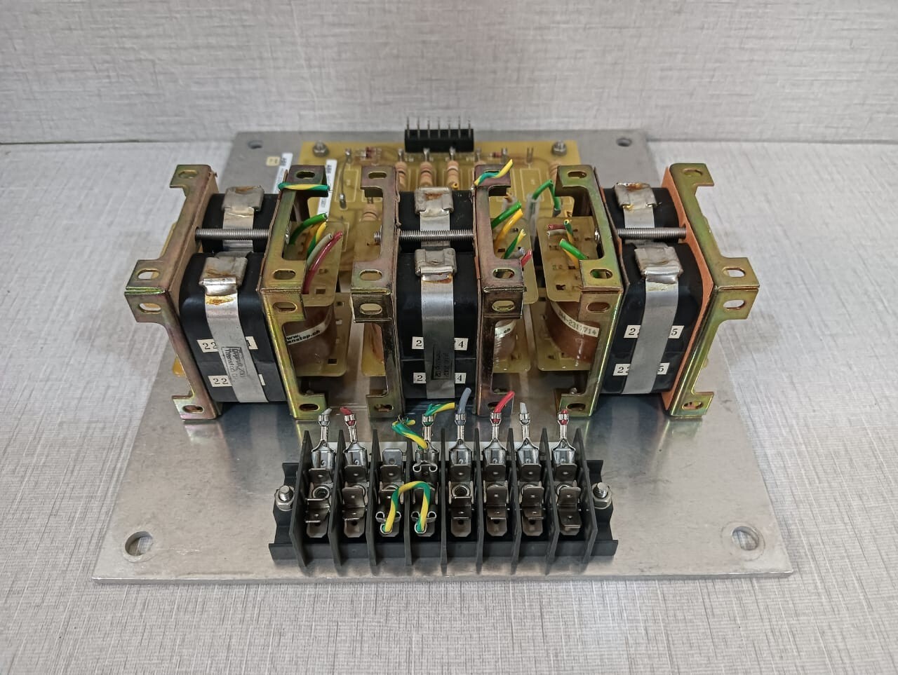 ABB HIEE200024R0002-UG ABB HIEE200024R0002-UG A469 AE02 -HIE400038R0001 10