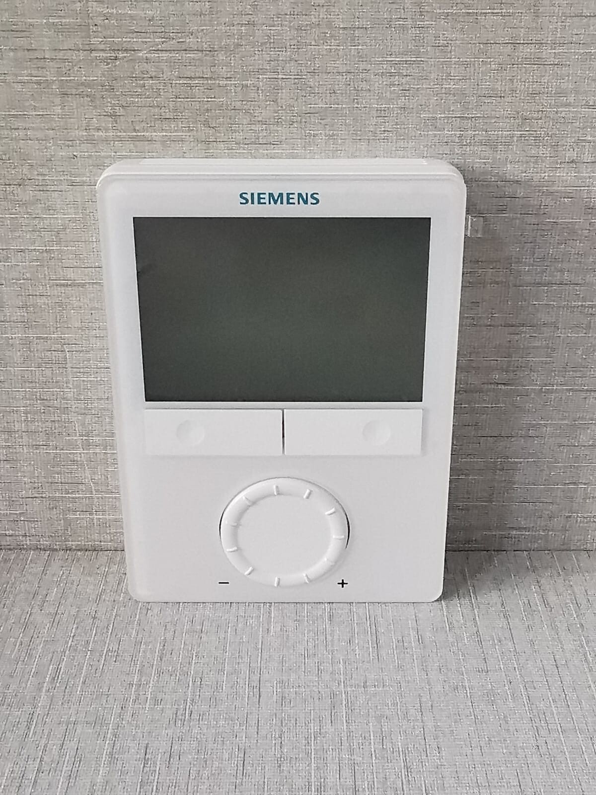 Siemens RDG405KN Siemens RDG405KN Room Thermostat 2