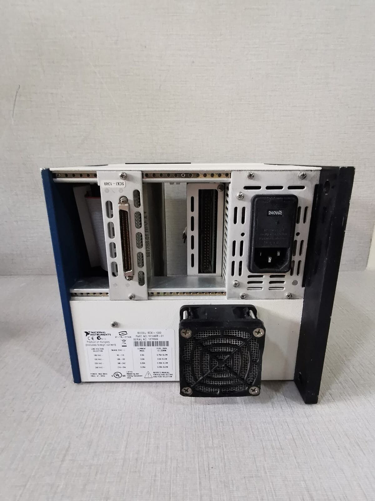 National Instruments 181445M-01 NATIONAL INSTRUMENTS SCXI-1000 SCXI-1161 SCXI-1124 SCXI-1180 PLC MODULE 8