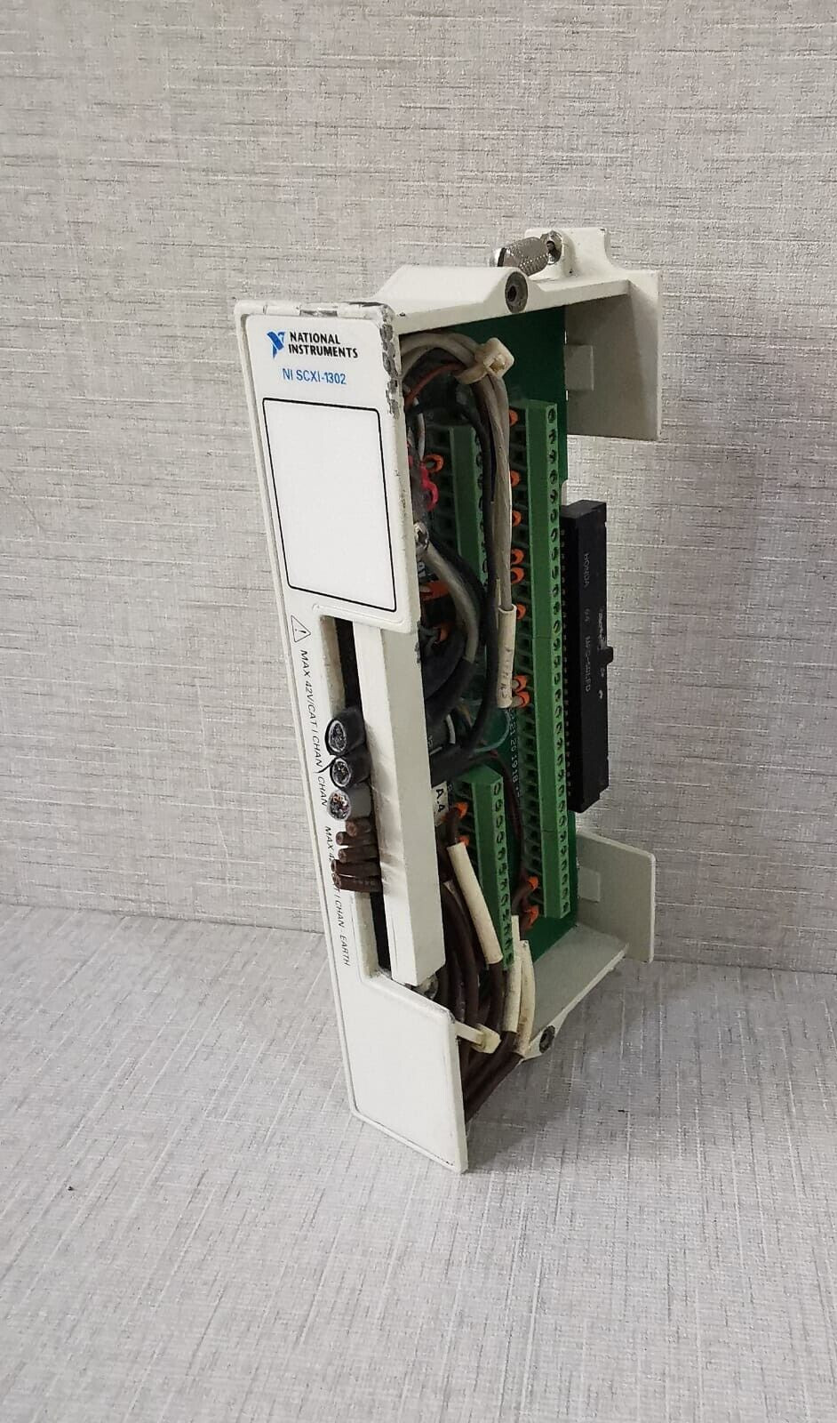 National Instruments 185163A-01 NATIONAL INSTRUMENT NI-SCXI-1302 185163A-01 WITHOUT COVER 4