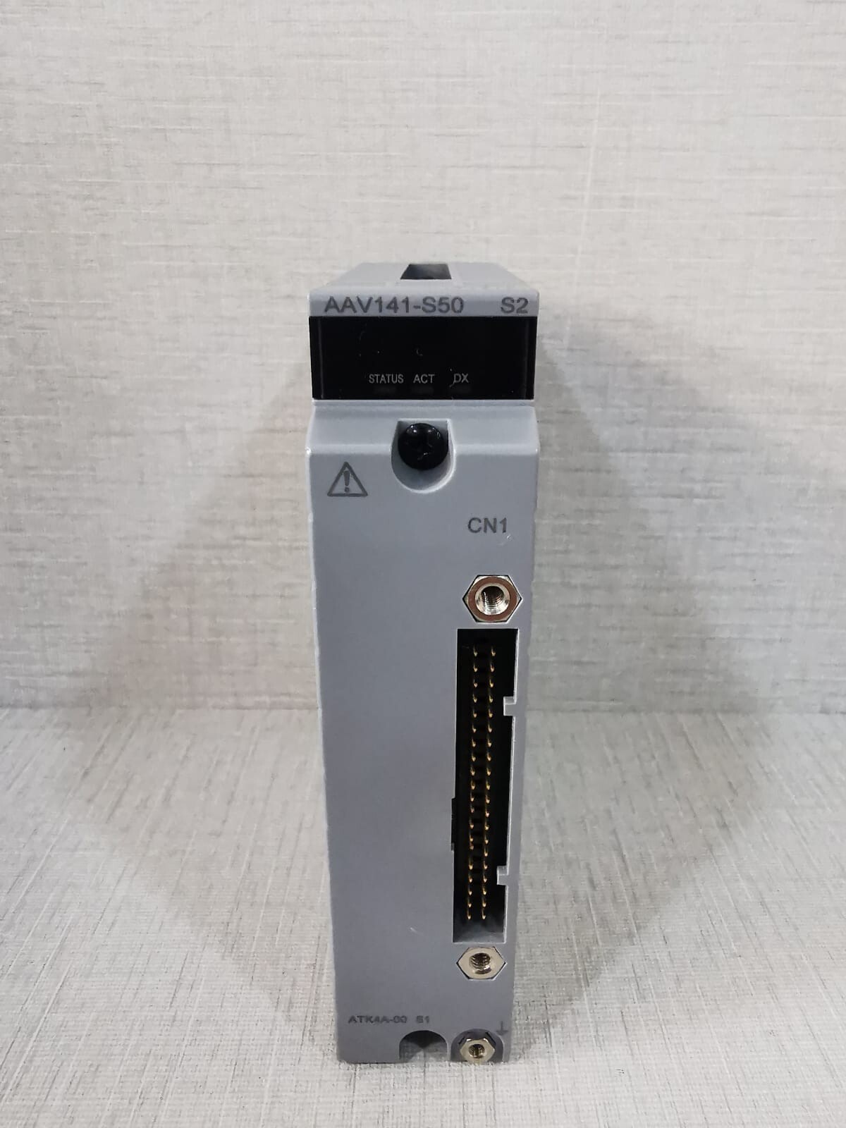 AAV141 YOKOGAWA AAV141-S50 STYLE S2 ANALOG INPUT MODULE WITH ATK4A-00 S1