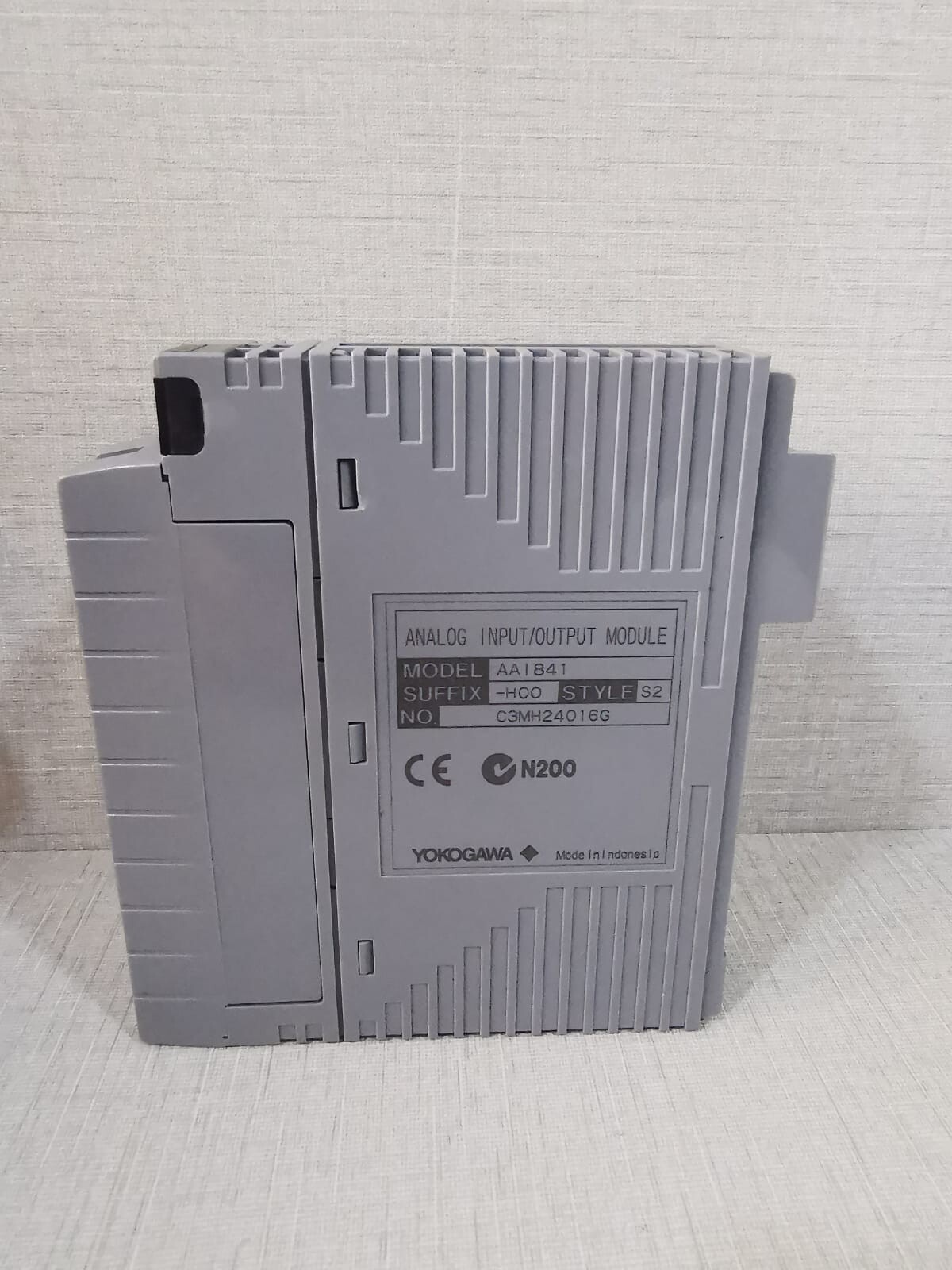 Yokogawa AAI841-H00 YOKOGAWA AAI841-H00 S2 ANALOG INPUT /OUTPUT MODULE W/ ATK4A-00 S1 6