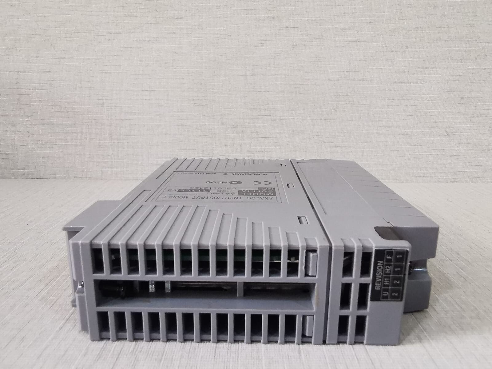 Yokogawa AAI841-H00 AAI841 YOKOGAWA AAI841-H00 STYLE S2 ANALOG INPUT/OUTPUT MODULE WITH ATK4A-00 S1 8