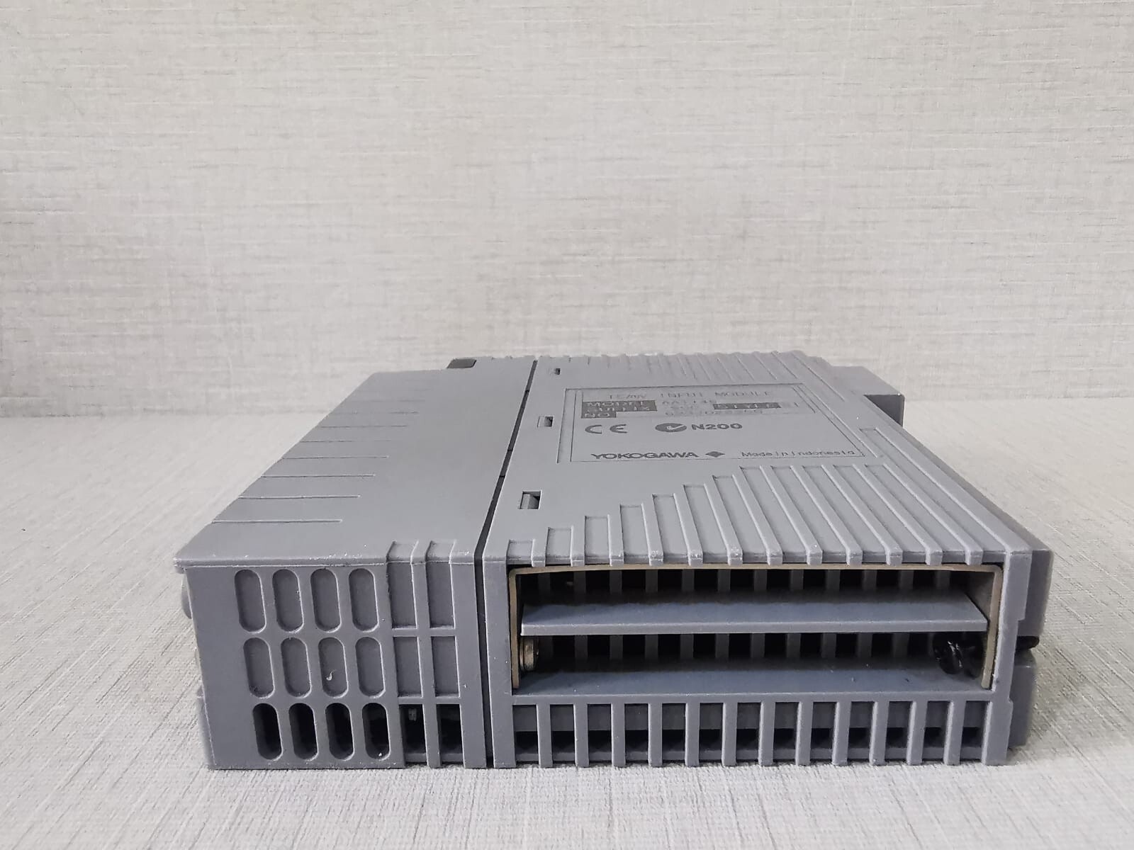 Yokogawa AAT145-S00 AAT145 YOKOGAWA AAT145-S00 STYLE S1 TC/MV INPUT MODULE 8