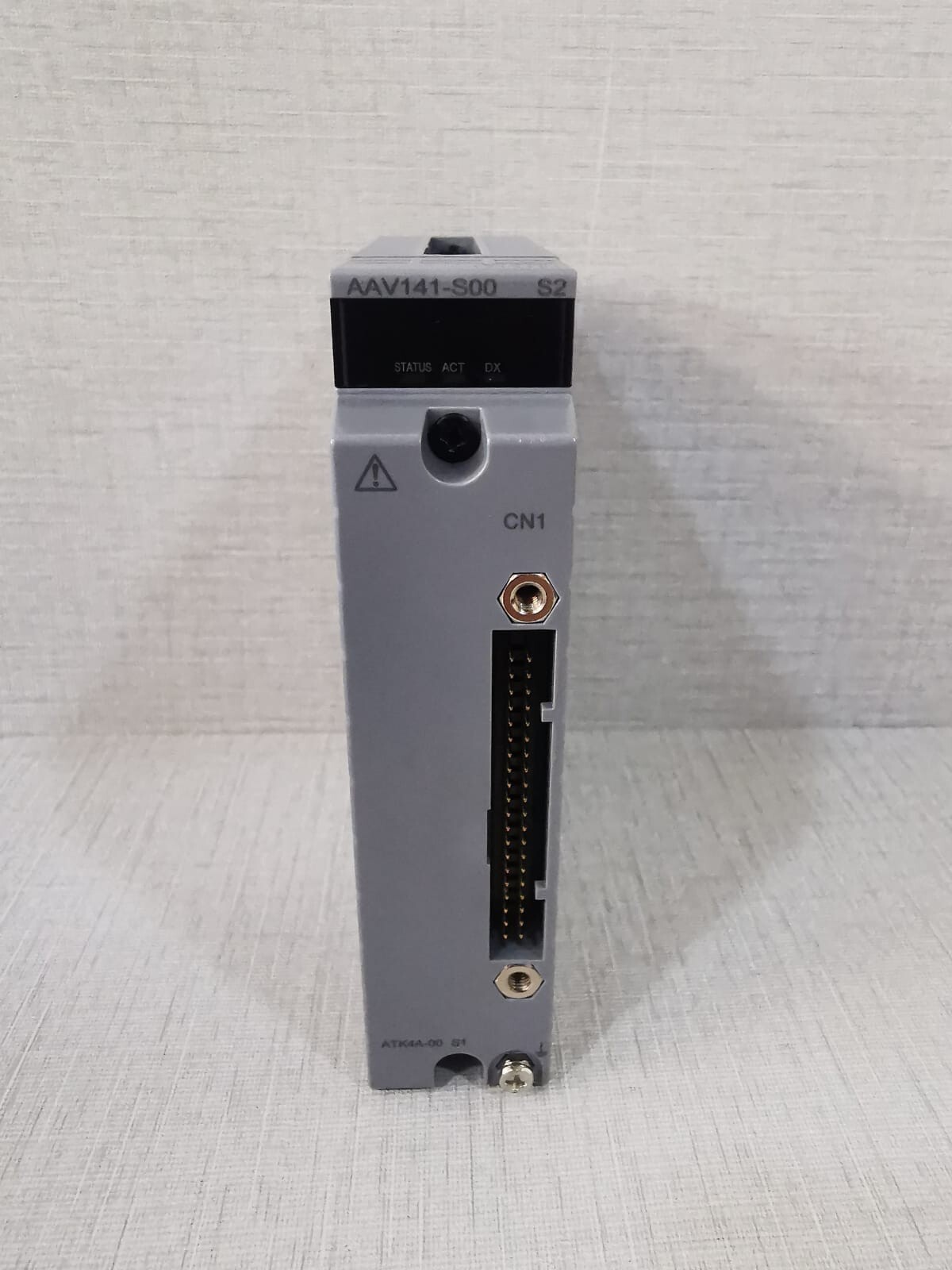 YOKOGAWA AAV141 -S00 S2 ANALOG INPUT MODULE WITH ATK4A-00 S1