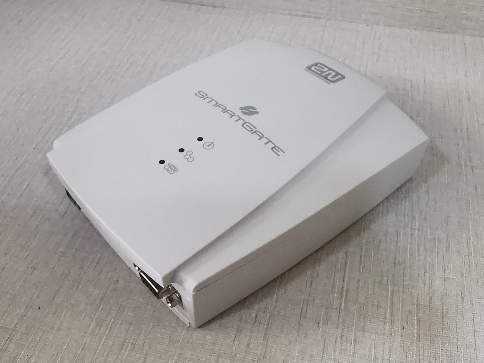 2n smartgate 501403E 501403E 2N SmartGate Analog GSM Gateway 7