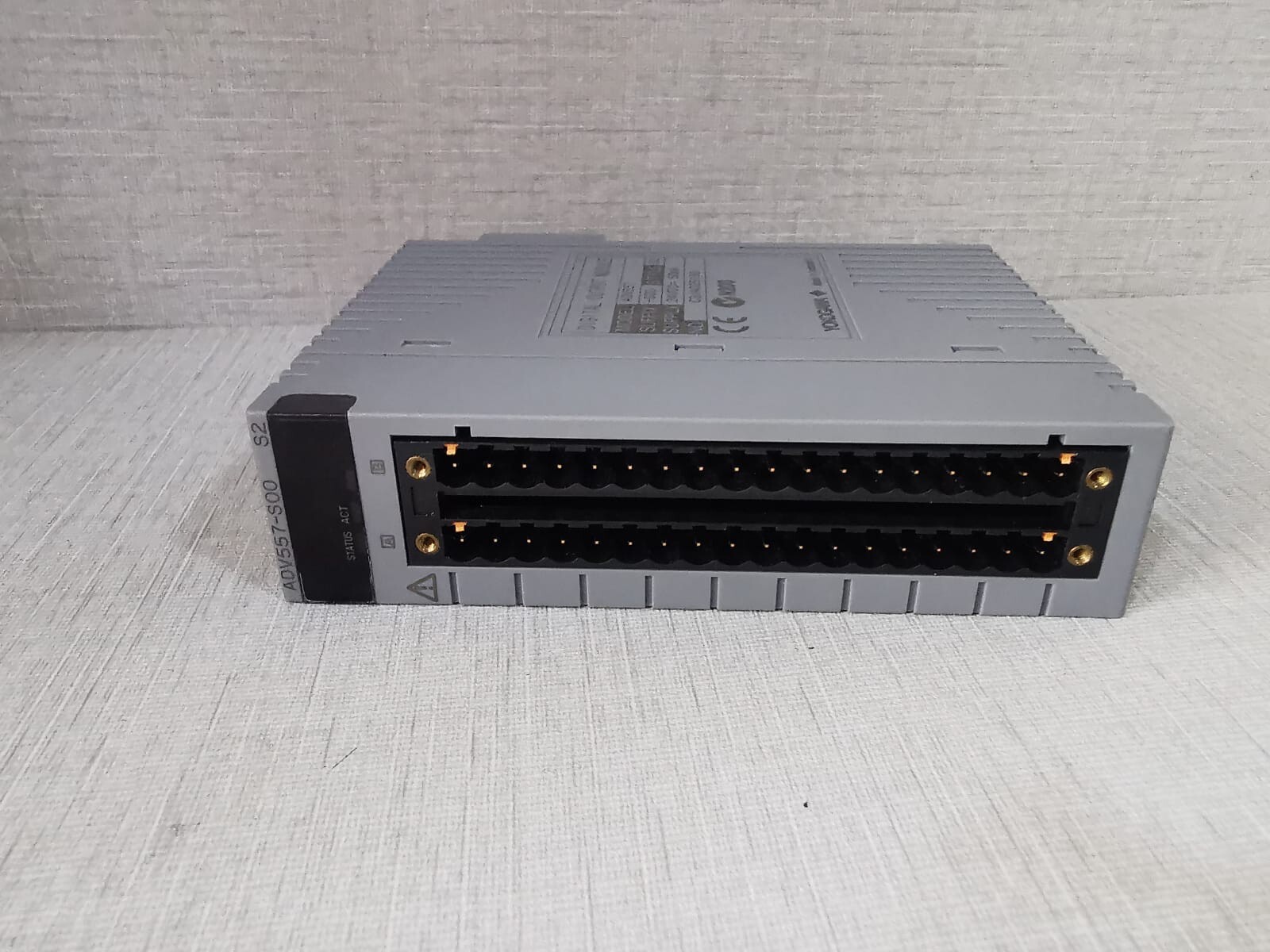 Yokogawa ADV557-S00 S2 YOKOGAWA ADV557-S00 S2 DIGITAL OUTPUT MODULE 24VDC- 50mA 5