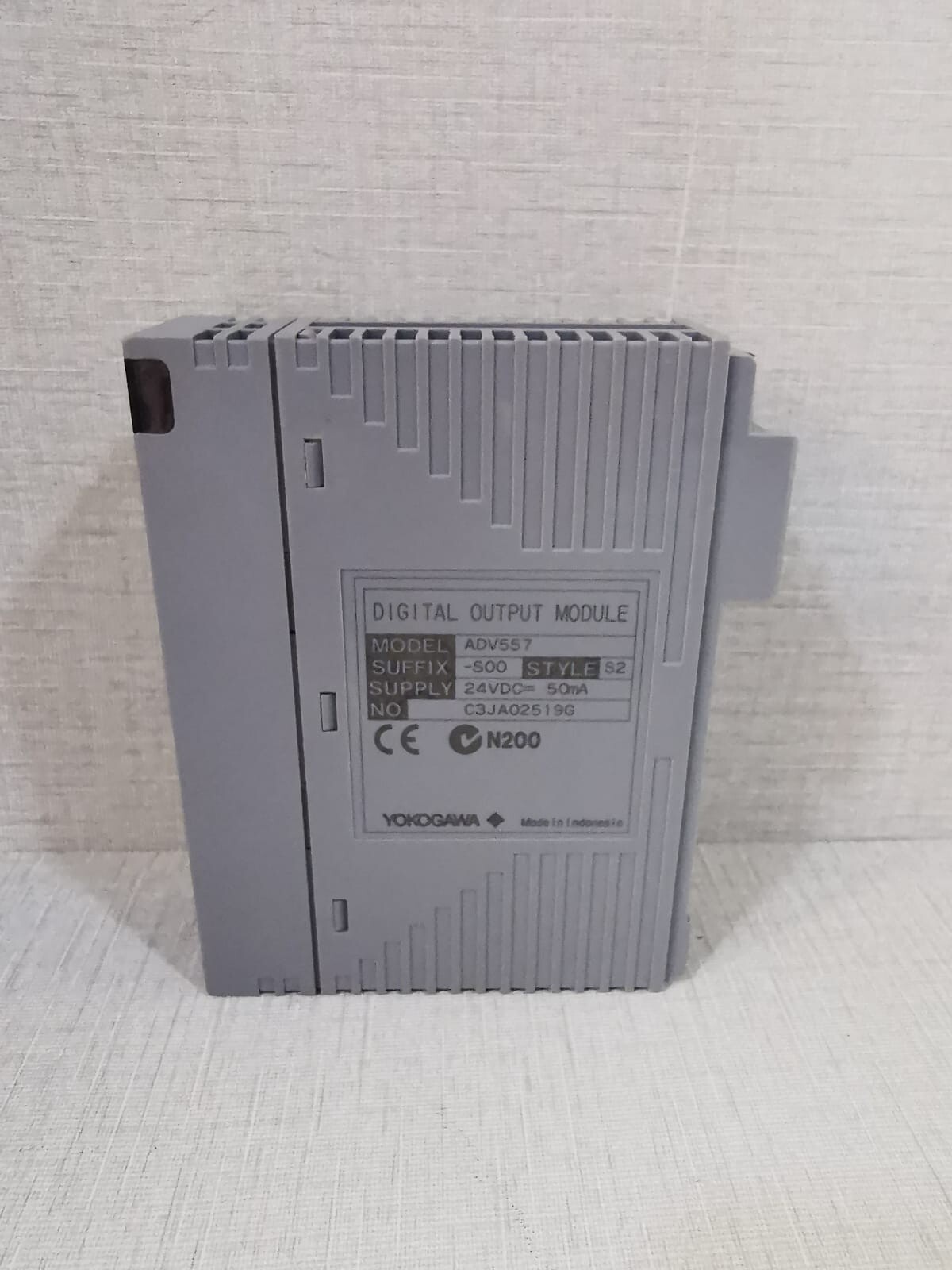 Yokogawa ADV557-S00 S2 YOKOGAWA ADV557-S00 S2 DIGITAL OUTPUT MODULE 24VDC- 50mA 7