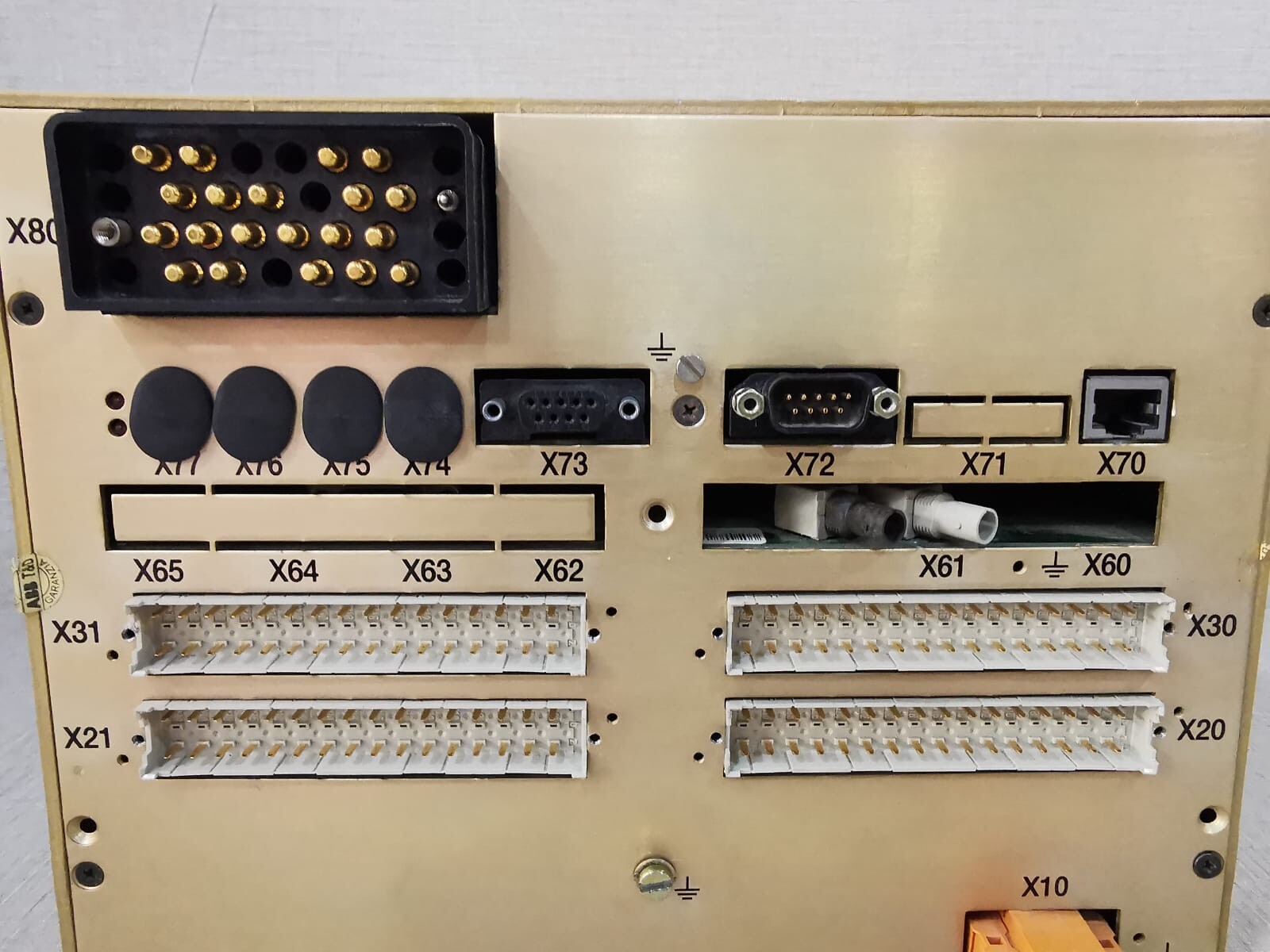 ABB 752001/3WA6I ABB REF542PLUS BASE UNIT 752001/3WA6I -UNIT ONLY 2
