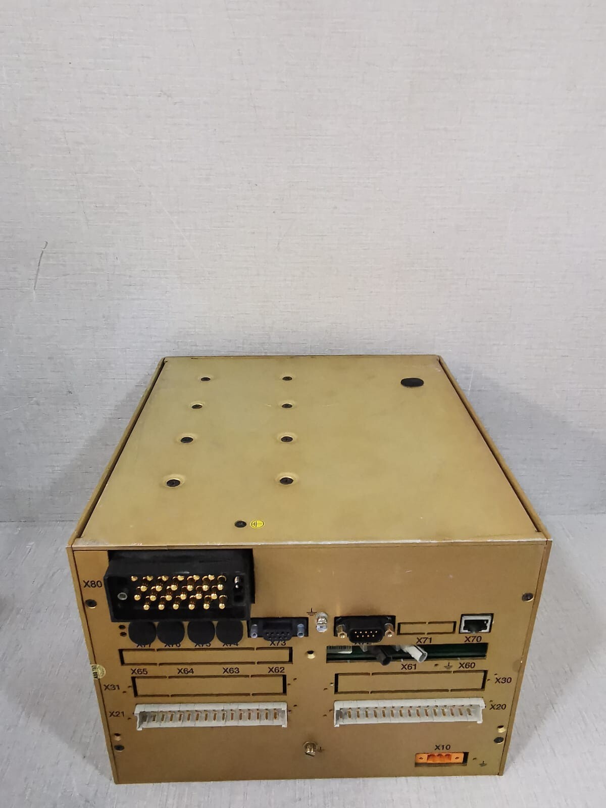 ABB 752000/A7XEU ABB REF542PLUS BASE UNIT 752000/A7XEU-UNIT ONLY 7