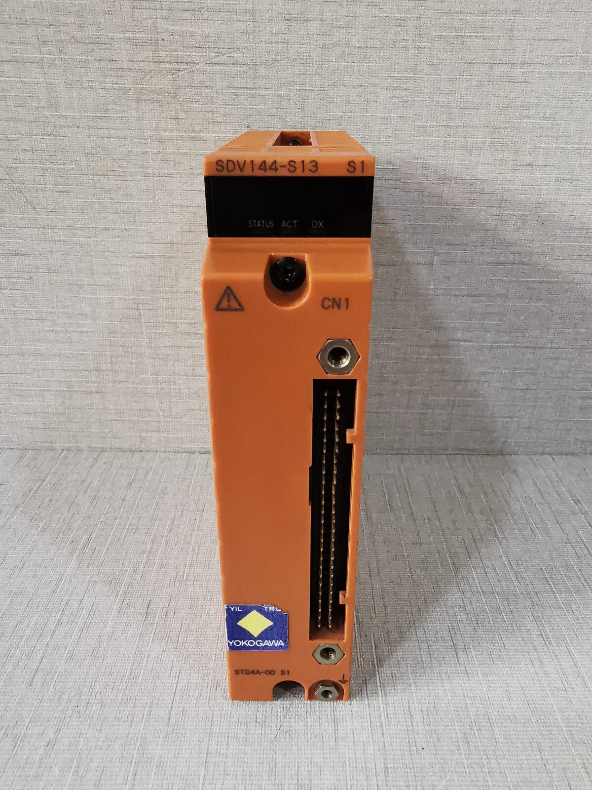 Yokogawa SDV144 -S13 S1 YOKOGAWA SDV144 -S13 S1 24VDC=300mA WITH STD4A-00 S1 DIGITAL INPUT MODULE 2