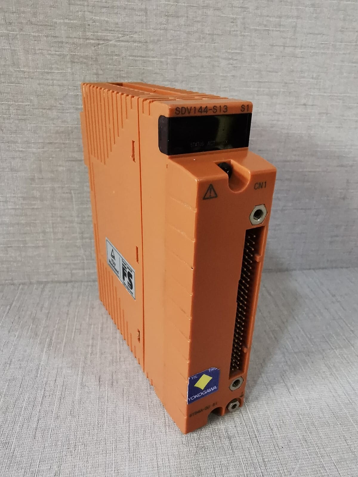 Yokogawa SDV144 -S13 S1 YOKOGAWA SDV144 -S13 S1 24VDC=300mA WITH STD4A-00 S1 DIGITAL INPUT MODULE 4