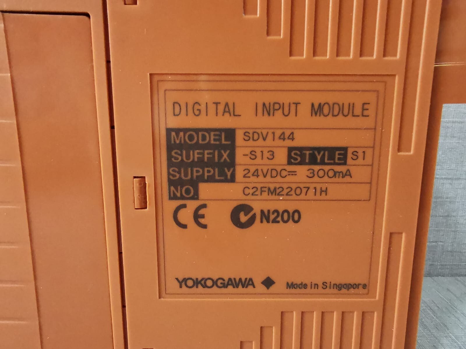 Yokogawa SDV144 -S13 S1 YOKOGAWA SDV144 -S13 S1 24VDC=300mA WITH STD4A-00 S1 DIGITAL INPUT MODULE 7