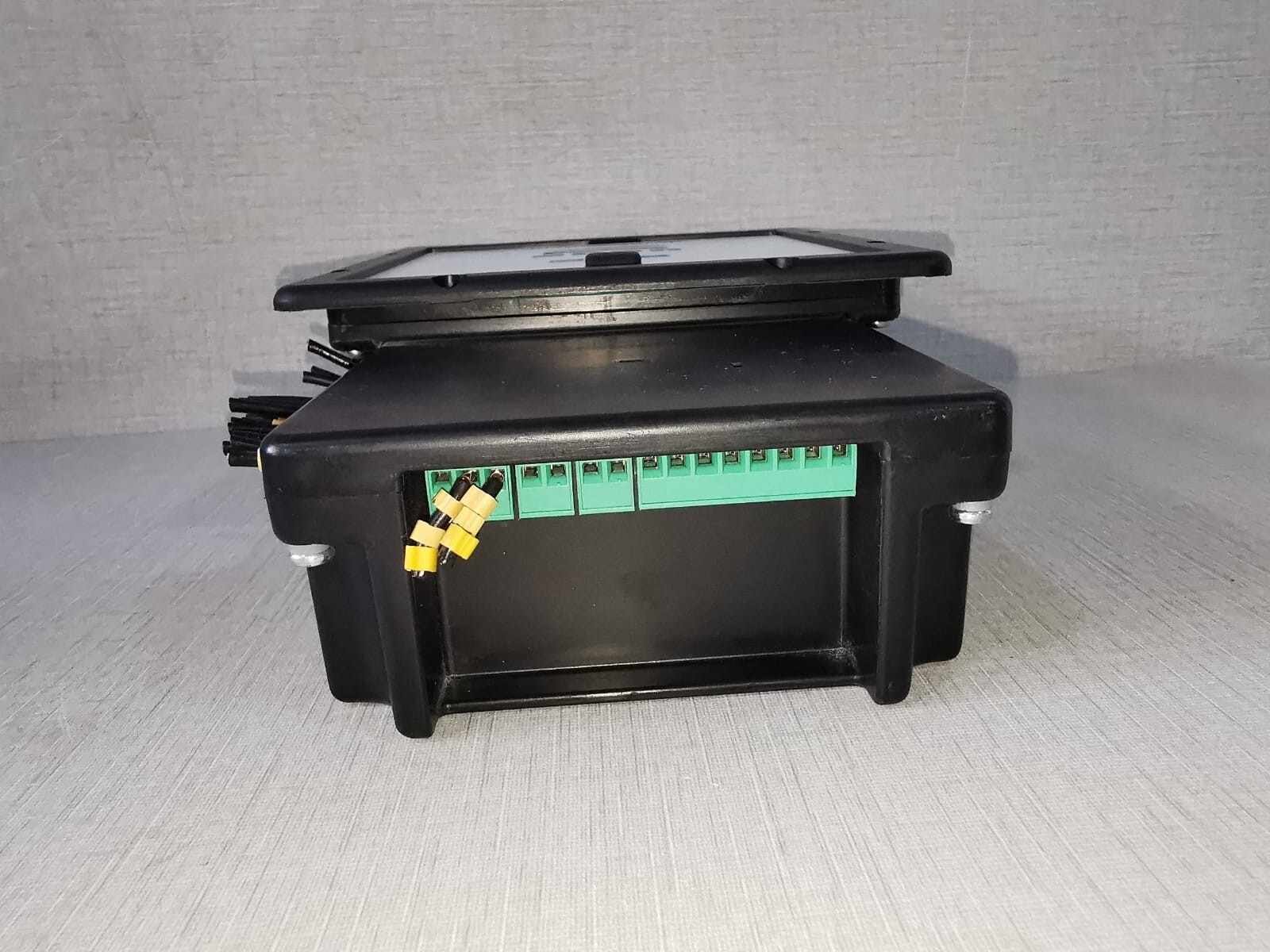 Megacontrol Not Specified Megacontrol III 3P Booster Controller 230V/50HZ 5