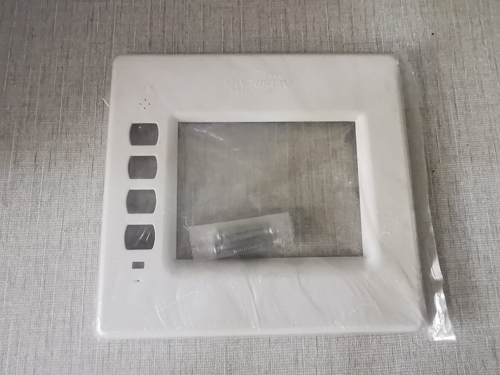 NETSTREAMS NS-TL380 NETSTREAMS NS-TL380 TOUCHLINX IP-BASED 3.8" COLOR TOUCH-SCREEN 6
