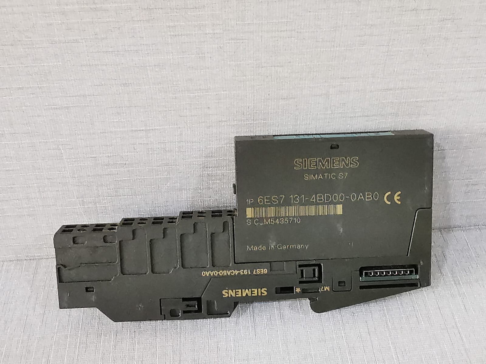 Siemens 6ES7 131-4BD00-0AB0 / 6ES7 193-4CA50-0AA0 SIEMENS 6ES7 131-4BD00-0AB0 WITH 6ES7 193-4CA50-0AA0 4