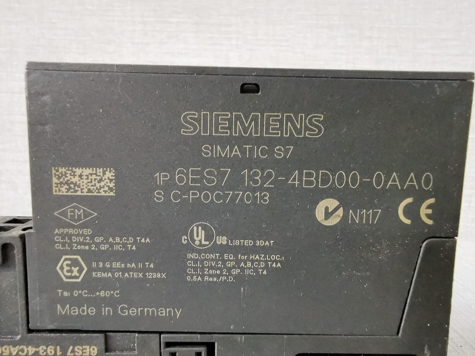 Siemens 6ES7 132-4BD00-0AA0 /6ES7 193-4CA50-0AA0 SIEMENS 6ES7 132-4BD00-0AA0 WITH 6ES7 193-4CA50-0AA0 2