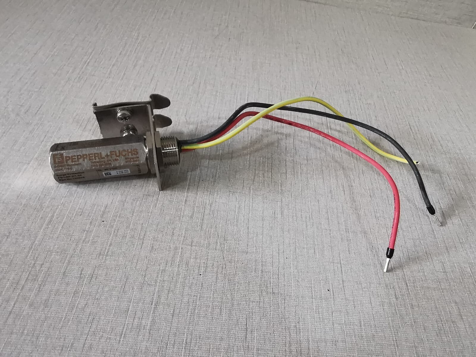 Pepperl+Fuchs Surge protector FS-LBF-D1.32 P/n: 130016
