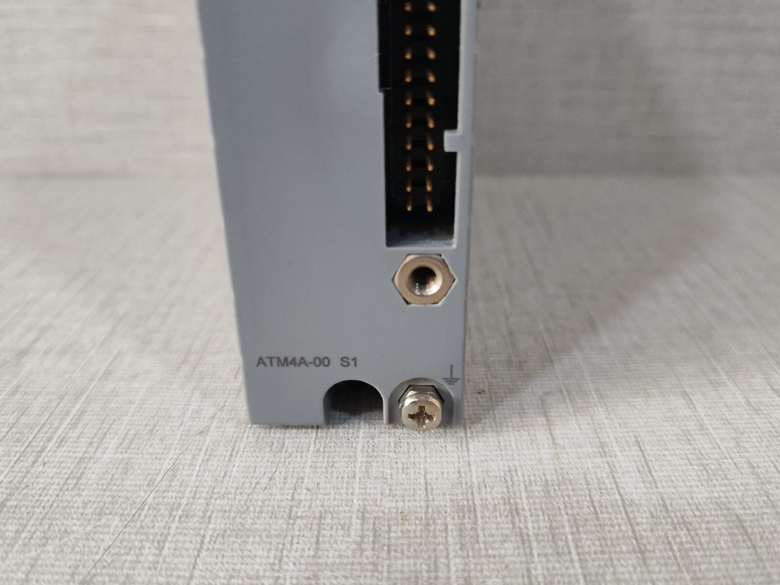 Yokogawa AAB841-S50 S2 YOKOGAWA AAB841-S50 S2 WITH ATM4A-00 S1 ANALOG I/O MODULE 4