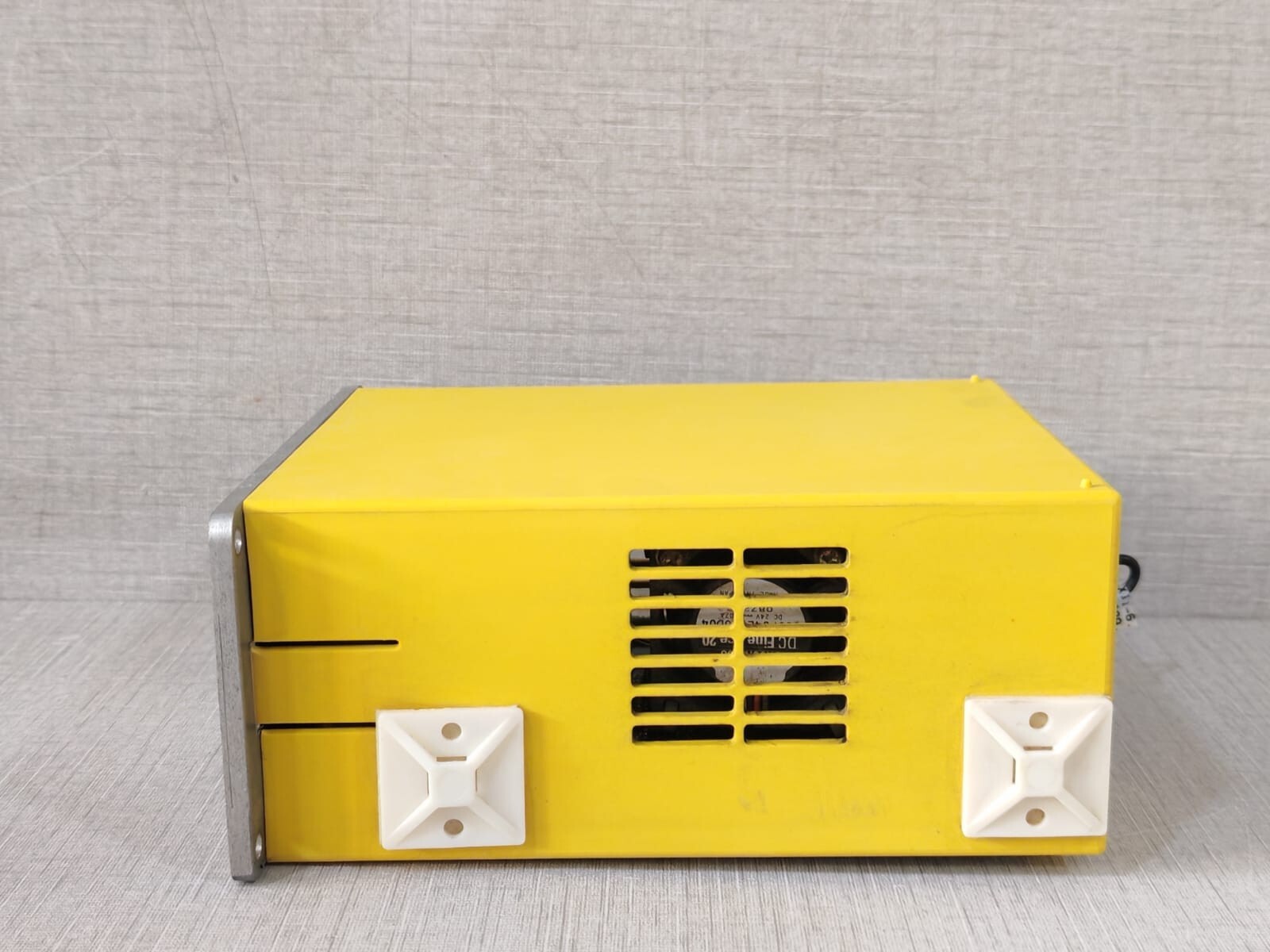 GE FANUC A06B-093-H101 GE FANUC A06B-093-H101 SERVO AMPLIFIER UNIT 4