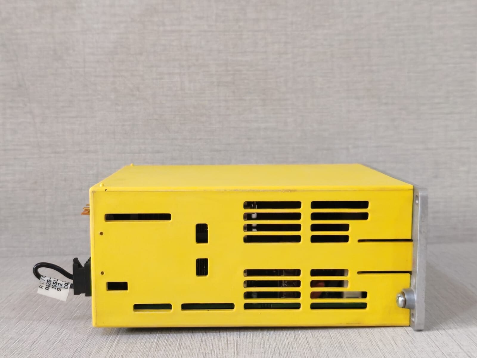 GE FANUC A06B-093-H101 GE FANUC A06B-093-H101 SERVO AMPLIFIER UNIT 5