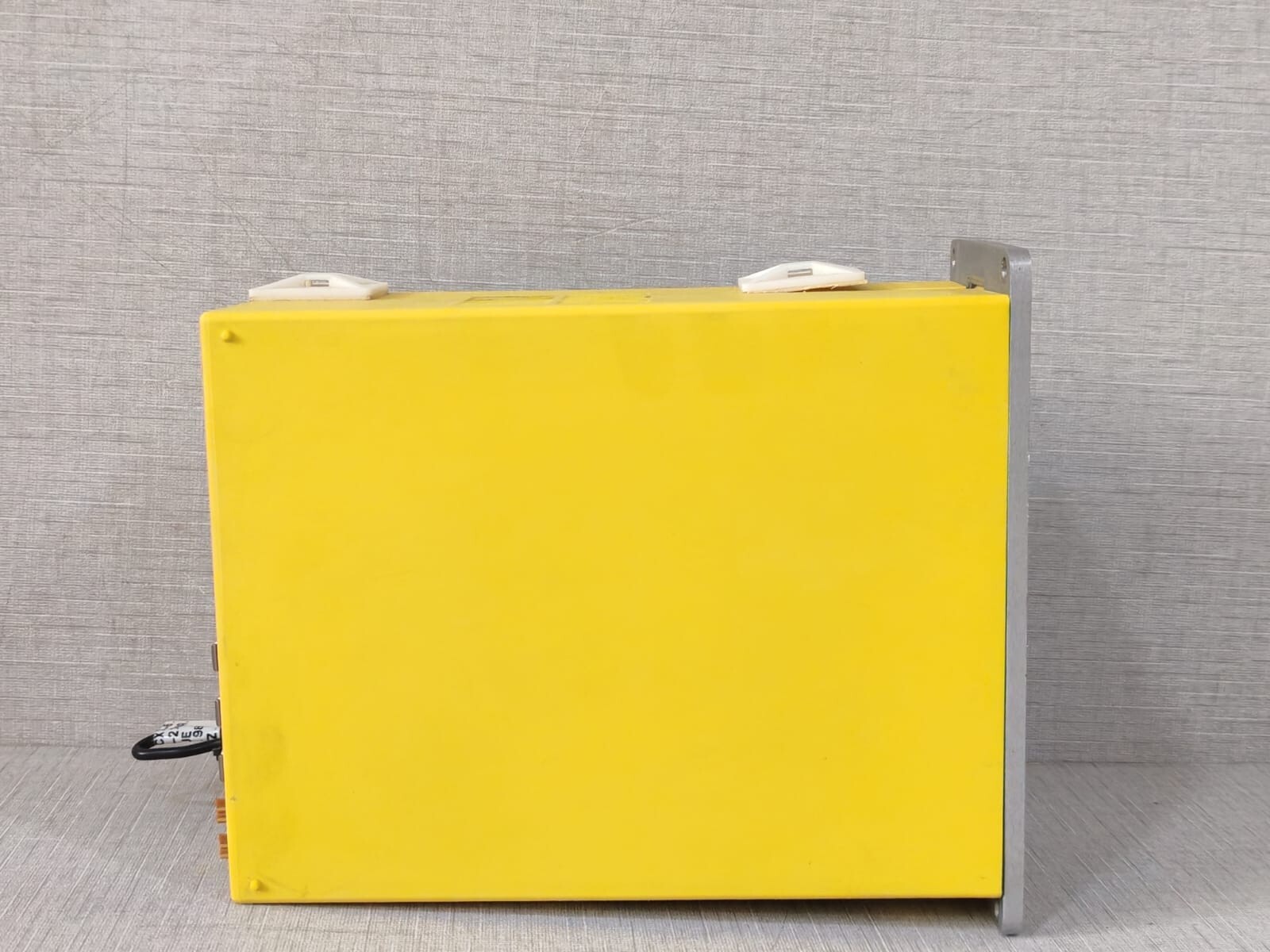 GE FANUC A06B-093-H101 GE FANUC A06B-093-H101 SERVO AMPLIFIER UNIT 6