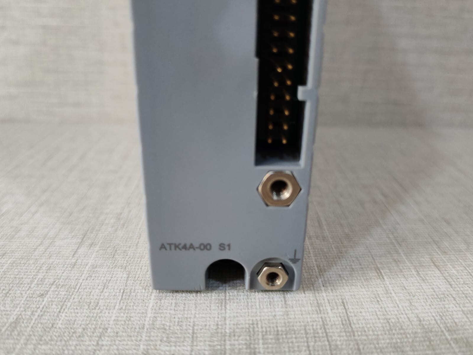 Yokogawa AAV141-S53 S2 YOKOGAWA AAV141-S53 S2 ANALOG INPUT MODULE WITH ATK4A-00 S1 4