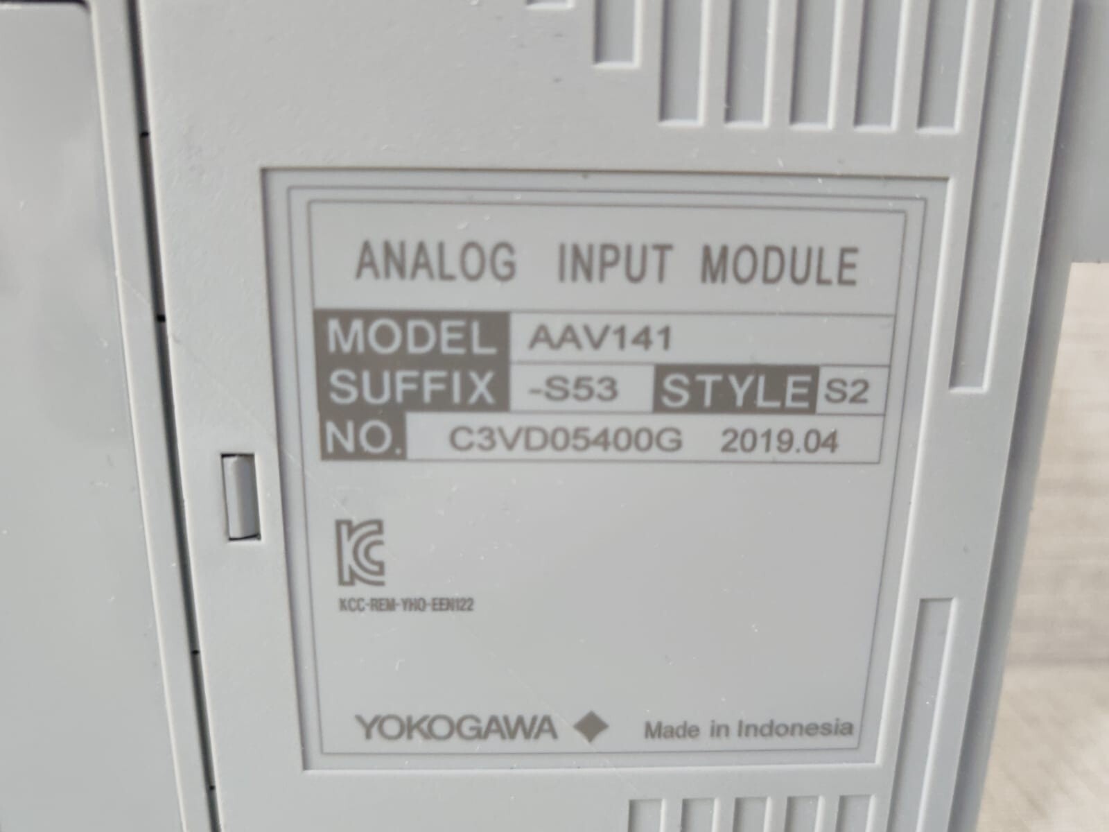 Yokogawa AAV141-S53 S2 YOKOGAWA AAV141-S53 S2 ANALOG INPUT MODULE WITH ATK4A-00 S1 9
