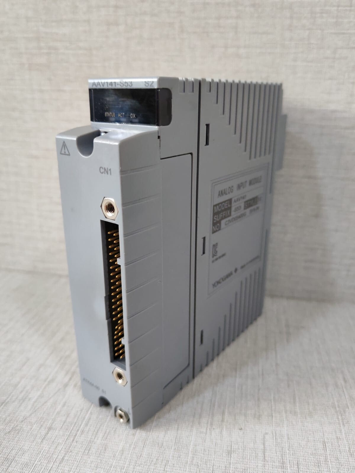 YOKOGAWA AAV141-S53 S2 ANALOG INPUT MODULE WITH ATK4A-00 S1