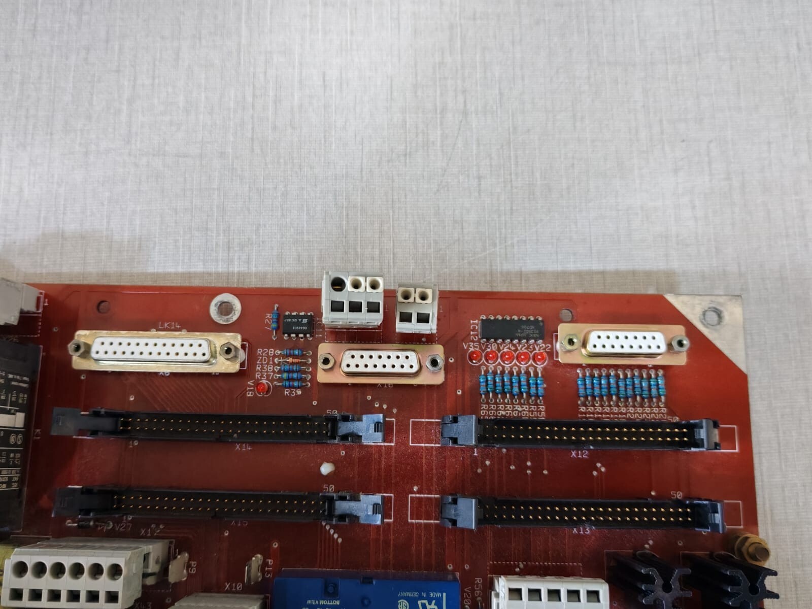 Harrison PCB283 ISSUE 2 E131-0055 HARRISON ALPHA 400 I/O BOARD PCB283 ISSUE 2 E131-0055 7