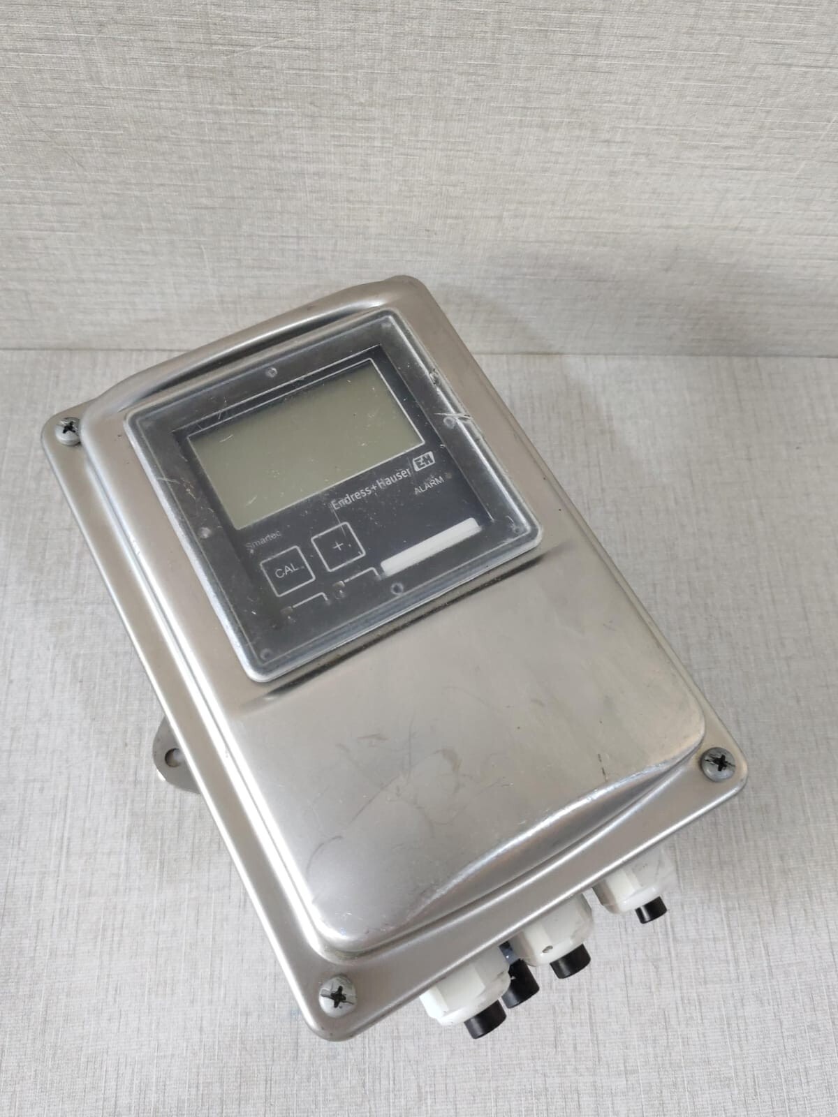 Endress+Hauser CLD132-XCS138AB2 Endress+Hauser SMARTEC CLD132-XCS138AB2 Conductivity Meter 9