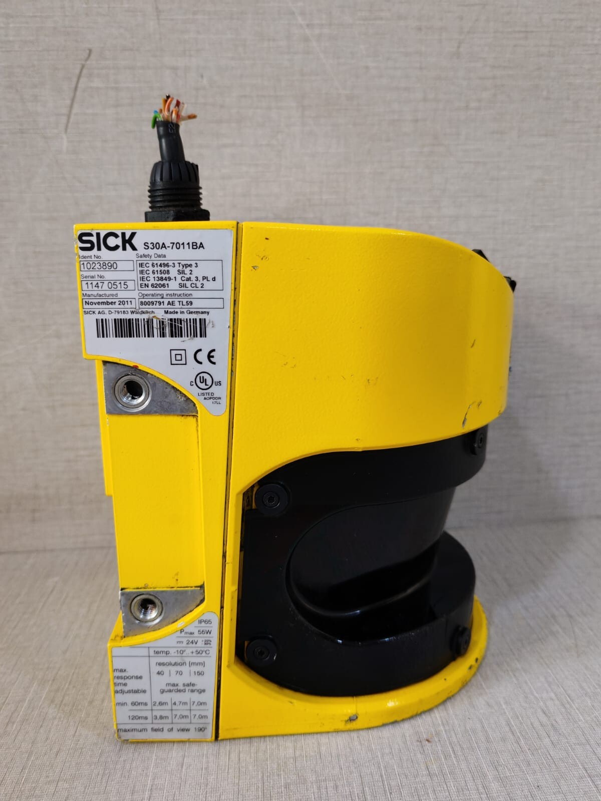 SICK 1023890 SICK S30A-7011BA SAFETY LASER SCANNER 1023890 8