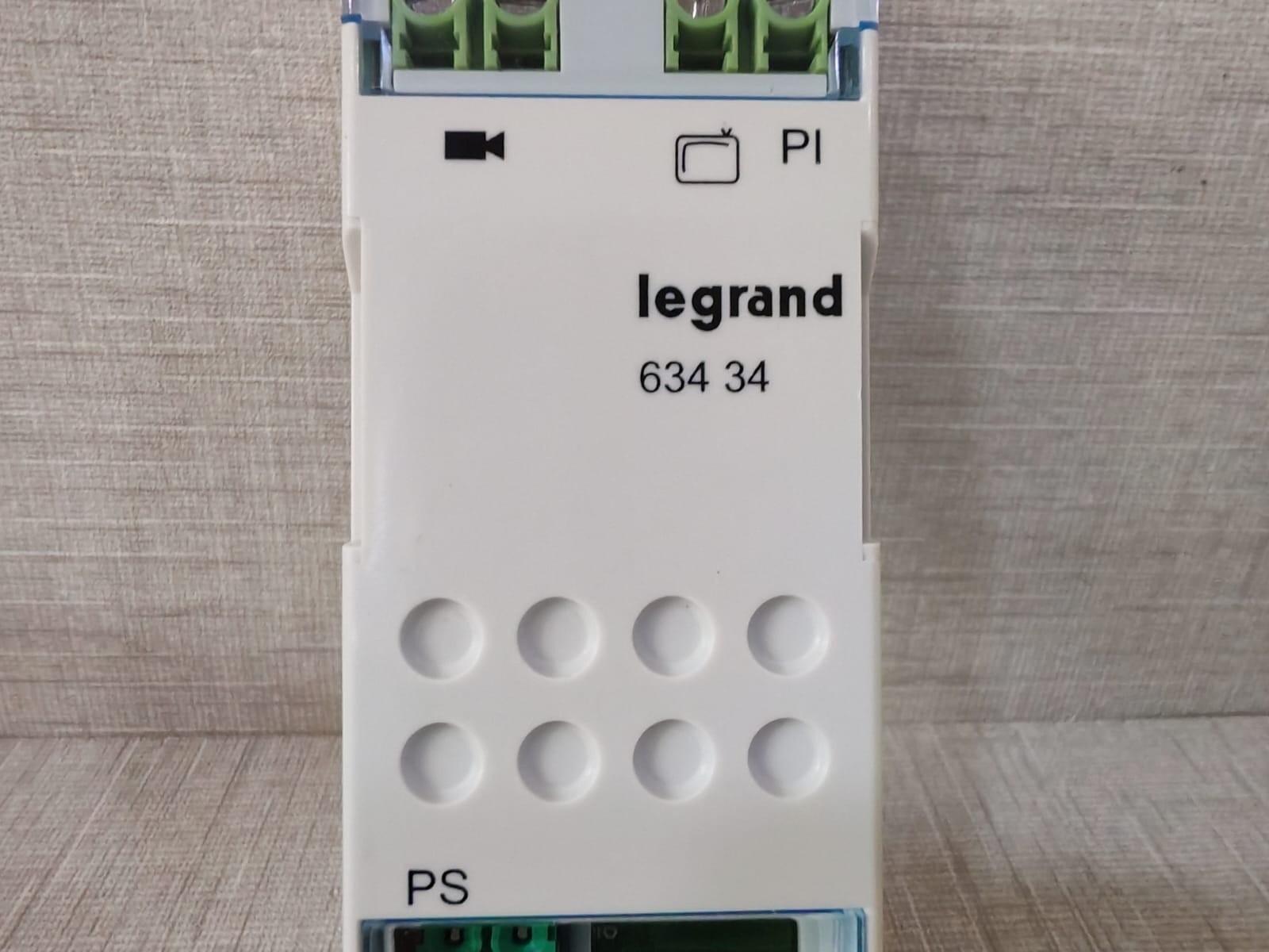 Legrand 634 34 LEGRAND 634 34 VIDEO ADAPTER- WITH OLD BOX 3