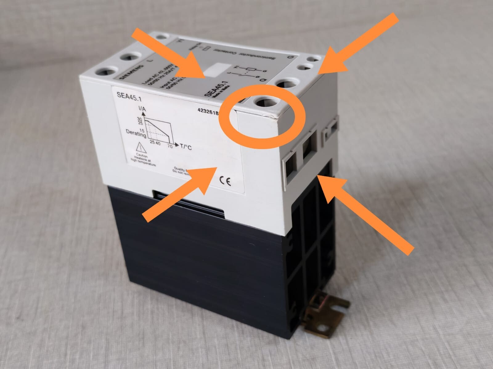 Siemens SEA45.1 SIEMENS SEA45.1 SEMICONDUCTOR CONTACTOR - WITH OLD STOCK BOX 5