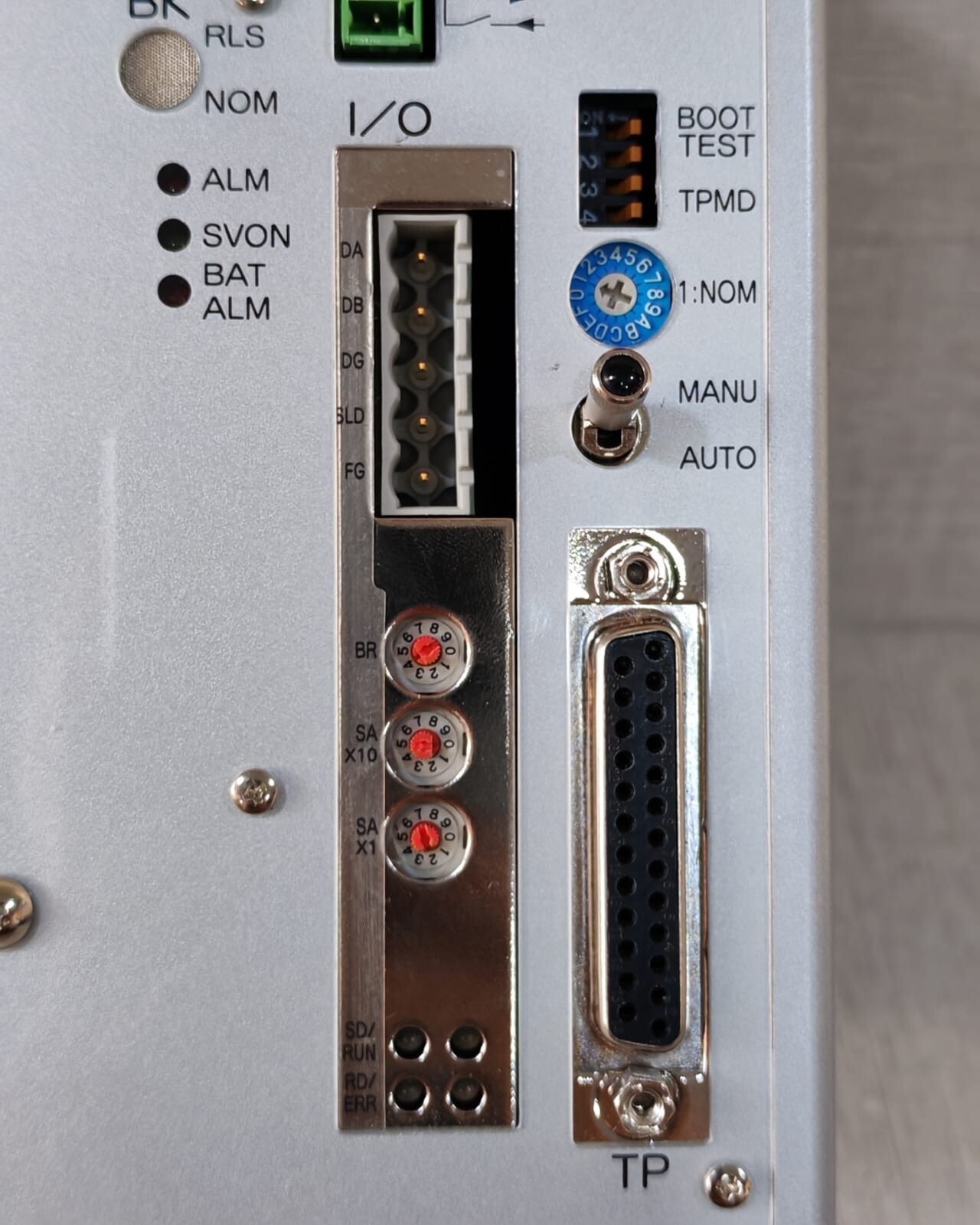 IAI X-SEL-J-1-400I-CC-EEE-0-2 IAI X-SEL-J-1-400I-CC-EEE-0-2 X-SEL CONTROLLER 6
