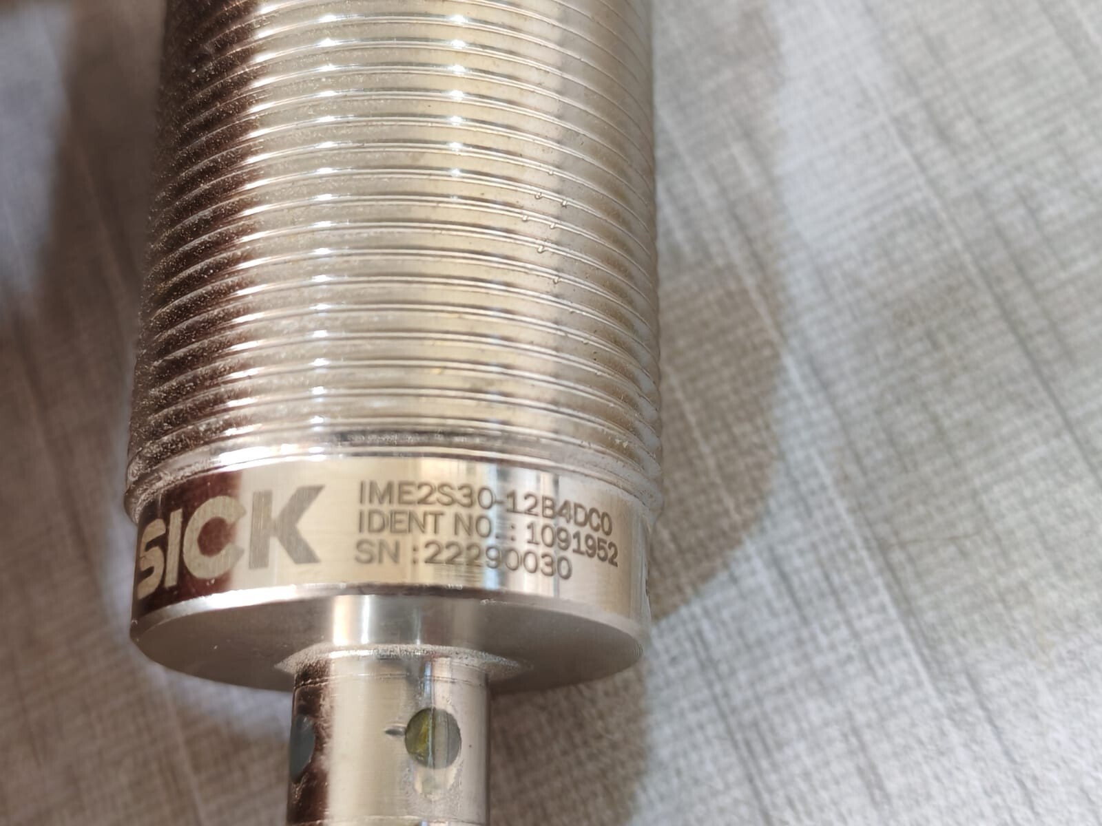 SICK IME2S30-124DC0 SICK IME2S30-12B4DC0 INDUCTIVE PROXIMITY SENSOR 2