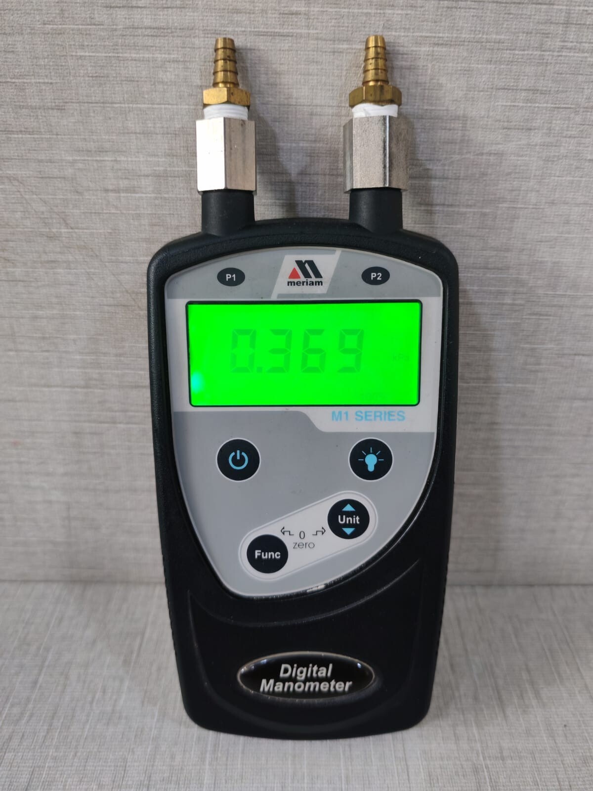 Meriam M1 Series ZM100-2-DN0028 Digital Manometer / Single Function Calibrator