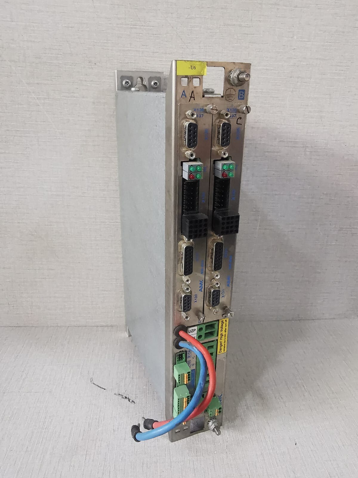 AMK D-73230 KIRCHHEIM/TECK AMK AMKASYN KWD 2 D-73230 KIRCHHEIM/TECK POWER MODULE 24VDC 2