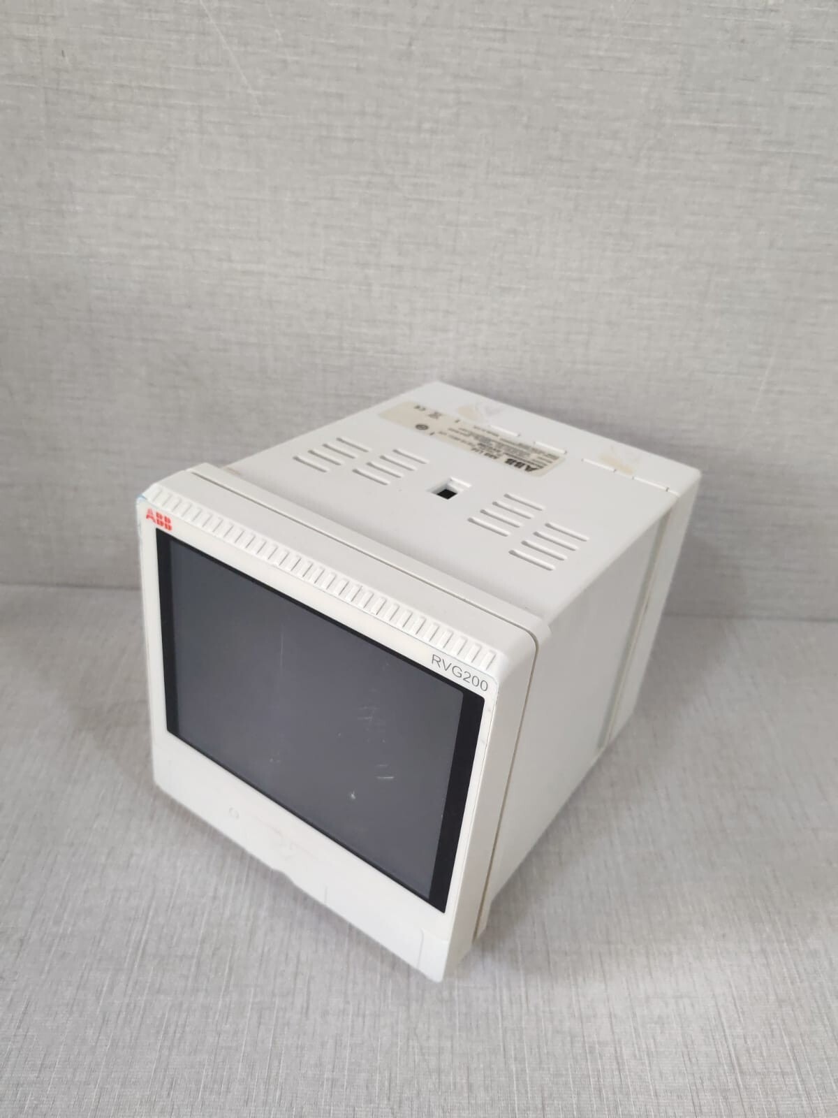 ABB RVG200 ABB RVG200 SCREENMASTER RVG200A6R6A6R6A0A1A15Y TOUCHSCREEN PAPERLESS RECORDER 9