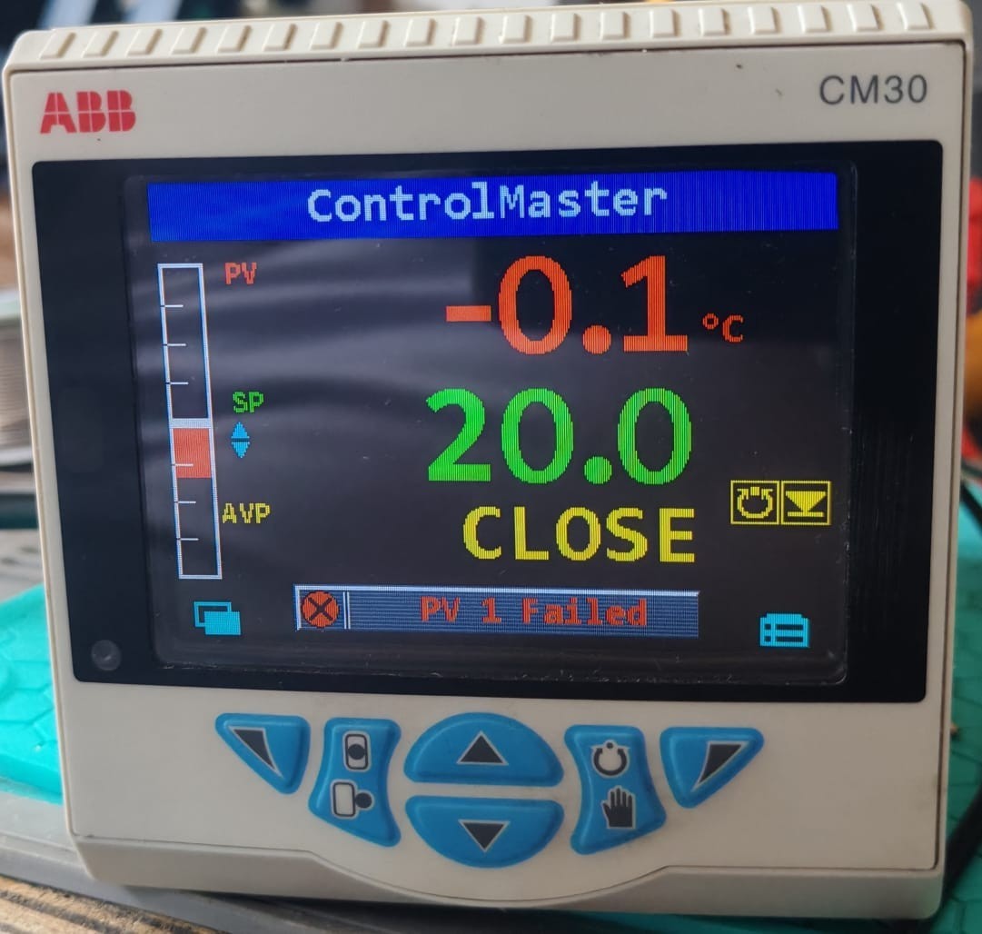 ABB CM30/000S0E0/STD ABB CM30 CONTROLMASTER UNIVERSAL PROCESS CONTROLLER CM30/000S0E0/STD 4