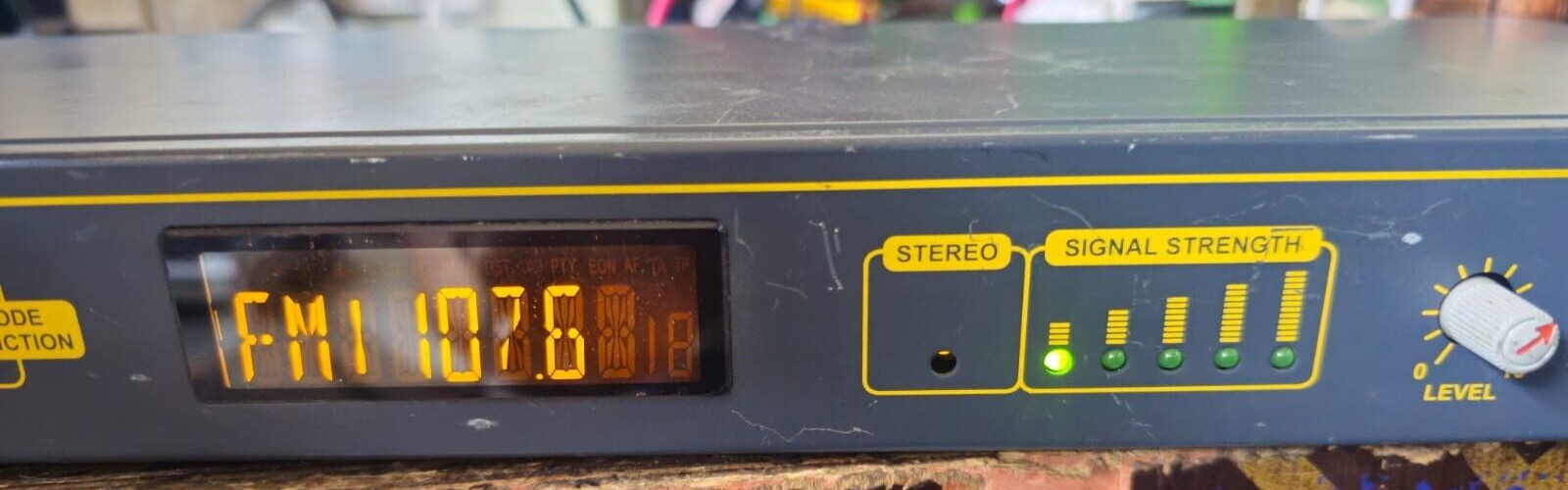Digital AM/FM ATEIS Tune Xtr / TuneXtr AM/FM Digital RDS Tuner 8