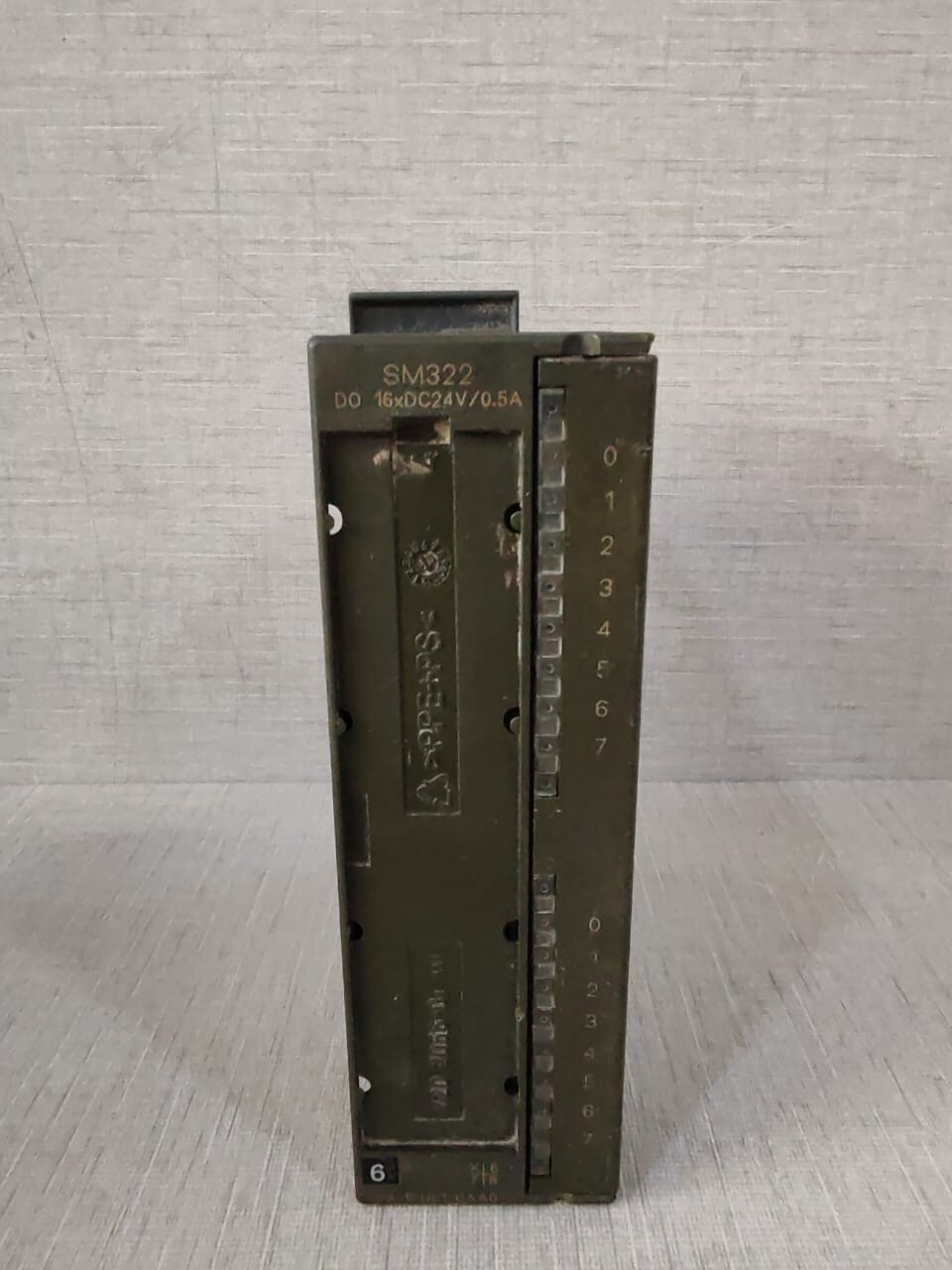Siemens 6ES7322-1BH01-0AA0 & 6ES7321-1BH02-0AA0 SIEMENS SIMATIC S7 6ES7322-1BH01-0AA0 & 6ES7321-1BH02-0AA0(2 PCS) 2